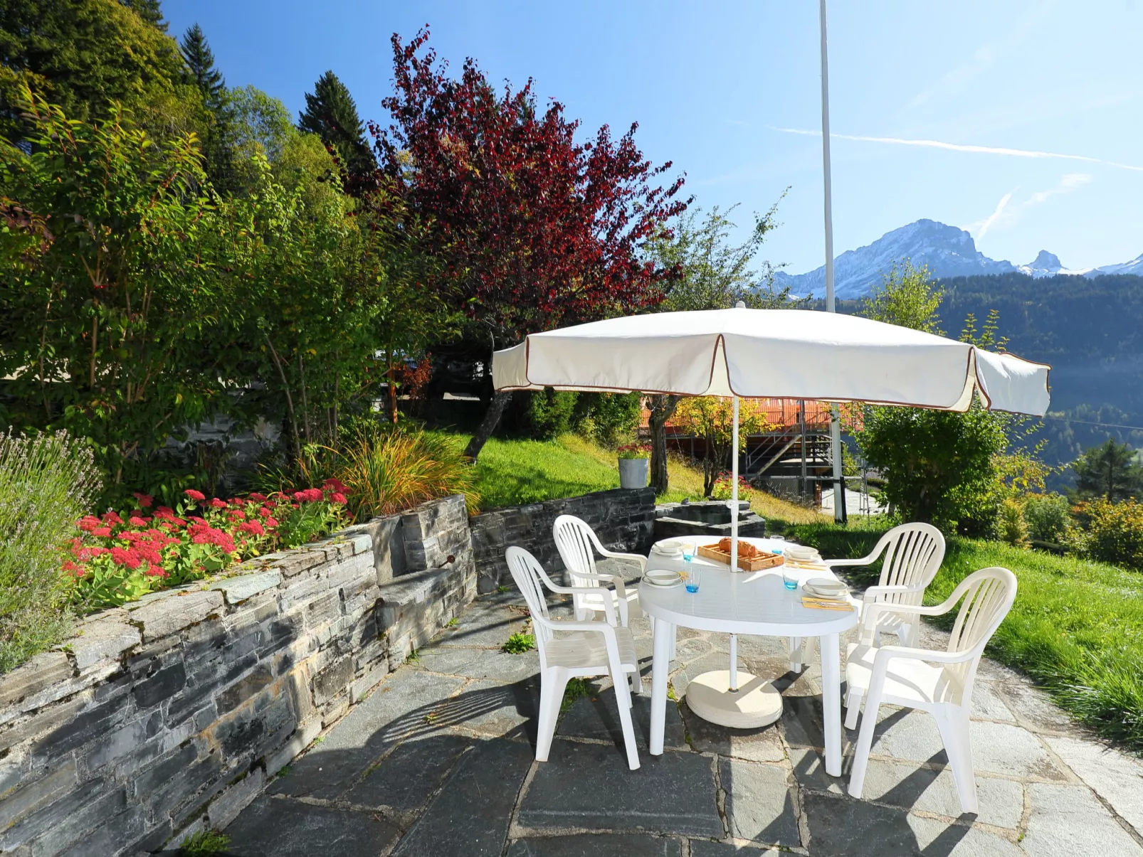 Chalet Zan-Fleuron-Outside