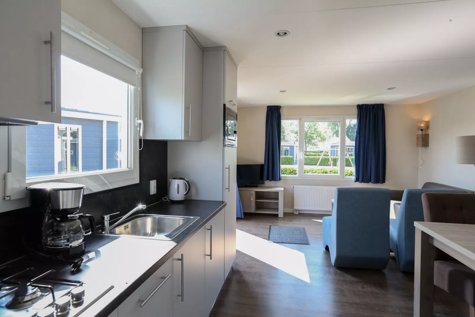 Recreatiepark Rhederlaagse Meren 5-Kitchen