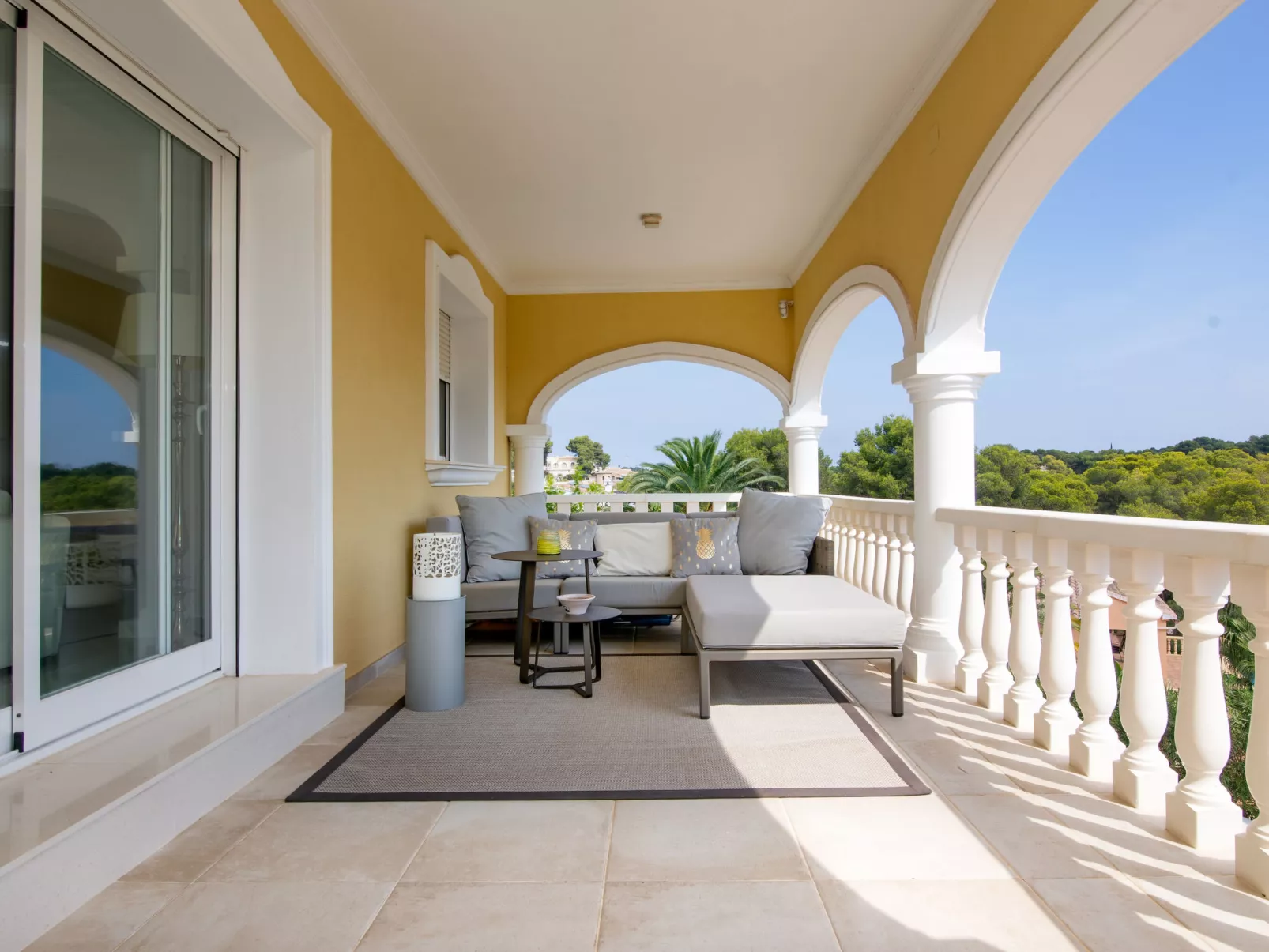 Villa Ewa-Dedans