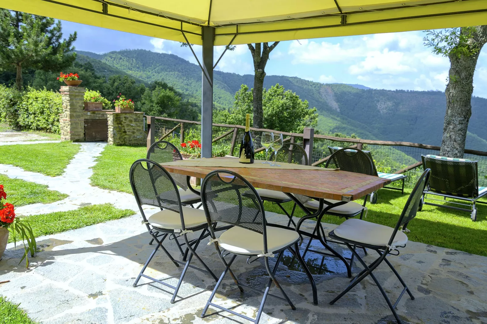Villa Ginestra-Terrace balcony
