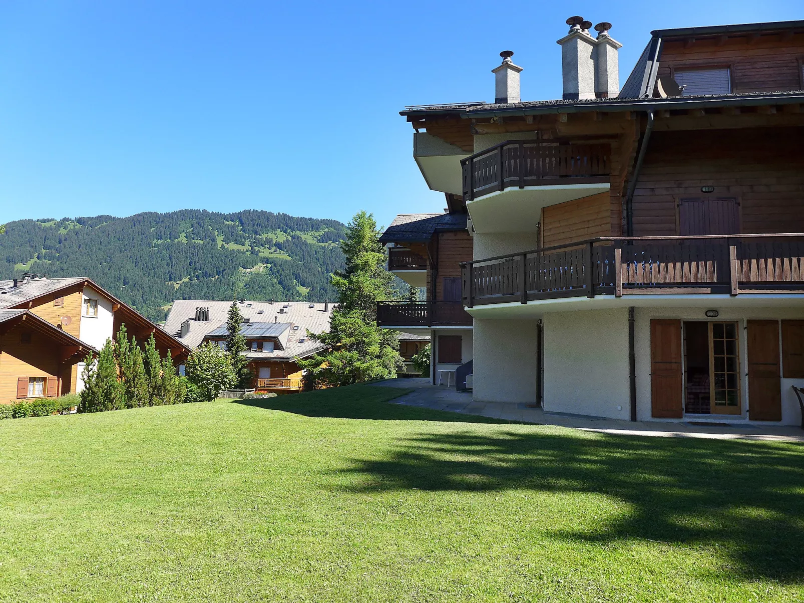 Le Miclivier B2-Outside