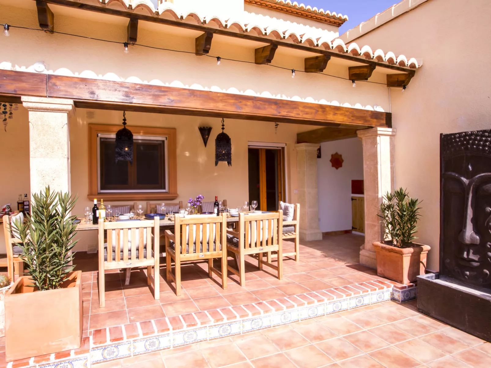 Villa Lantana-Outside