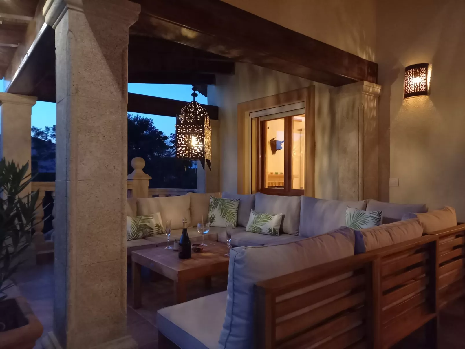 Villa Lantana-Inside