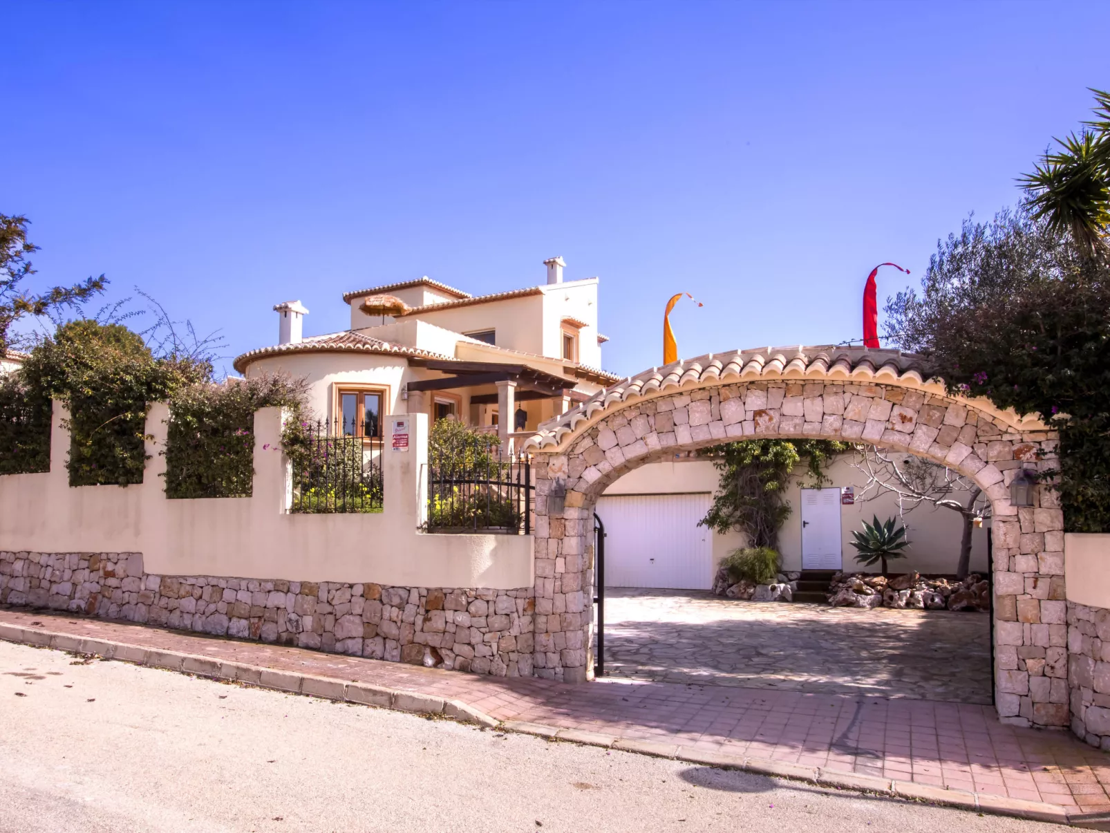 Villa Lantana-Outside