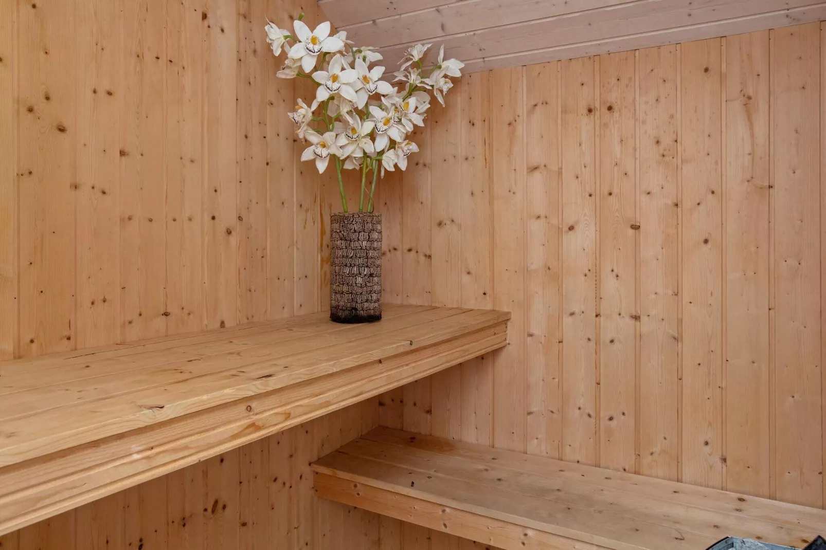10 person holiday home in Væggerløse-By Traum-Sauna