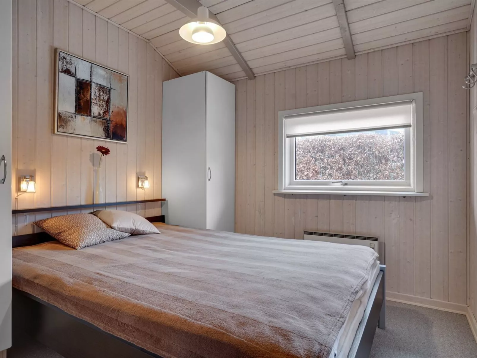 "Ebbeline" - 150m from the sea-Inside