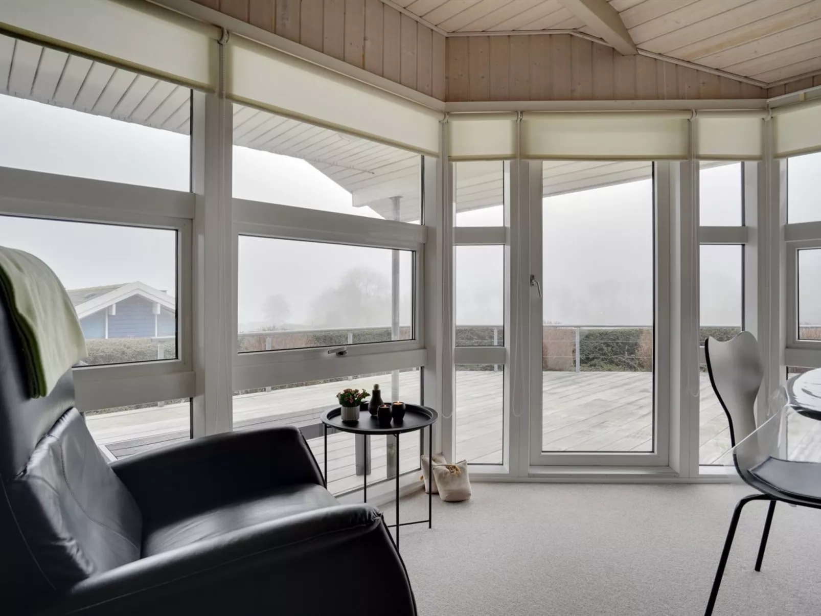 "Ebbeline" - 150m from the sea-Inside