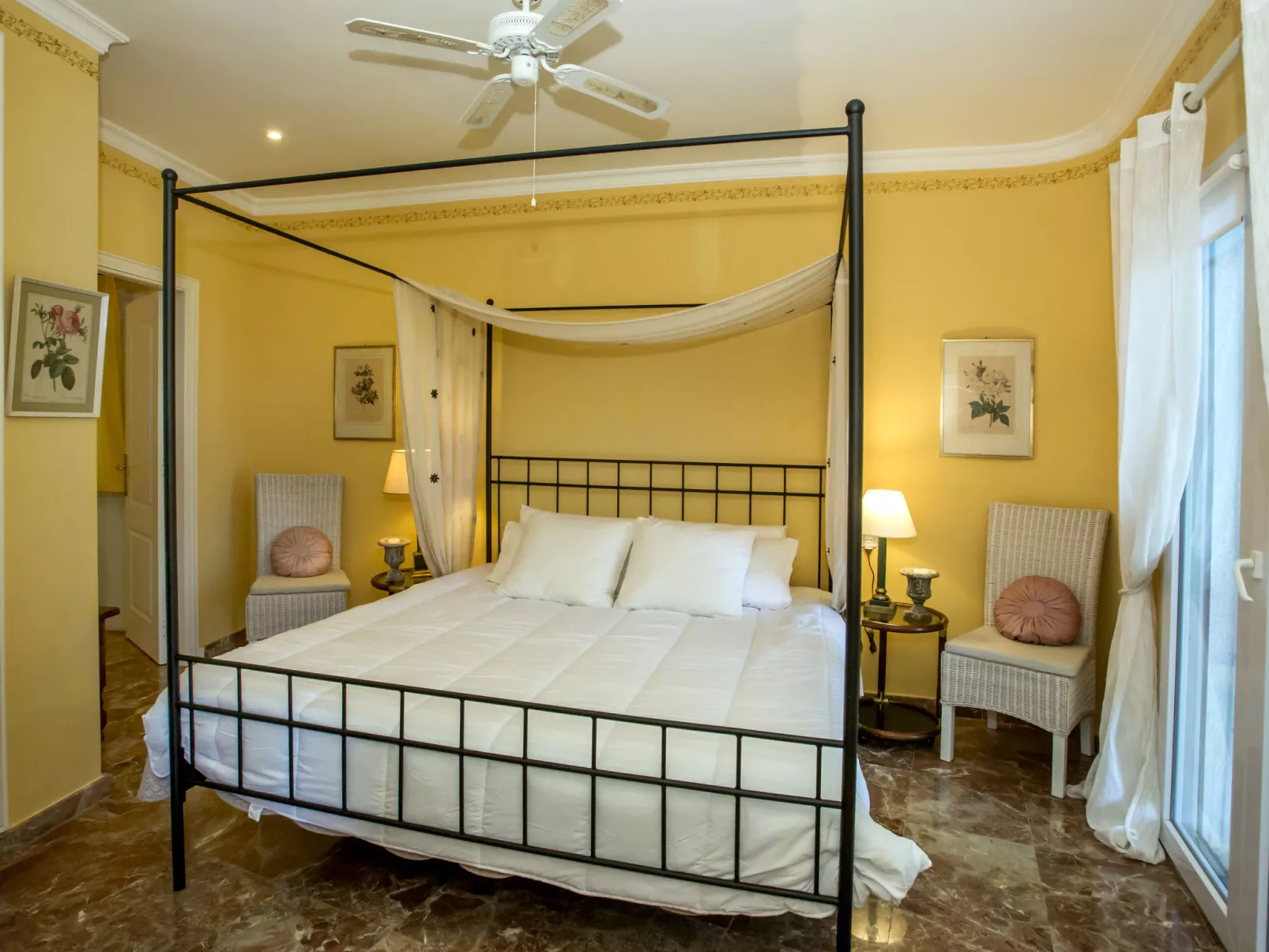 Villa El Paraiso al Mar Ambolo-Dedans