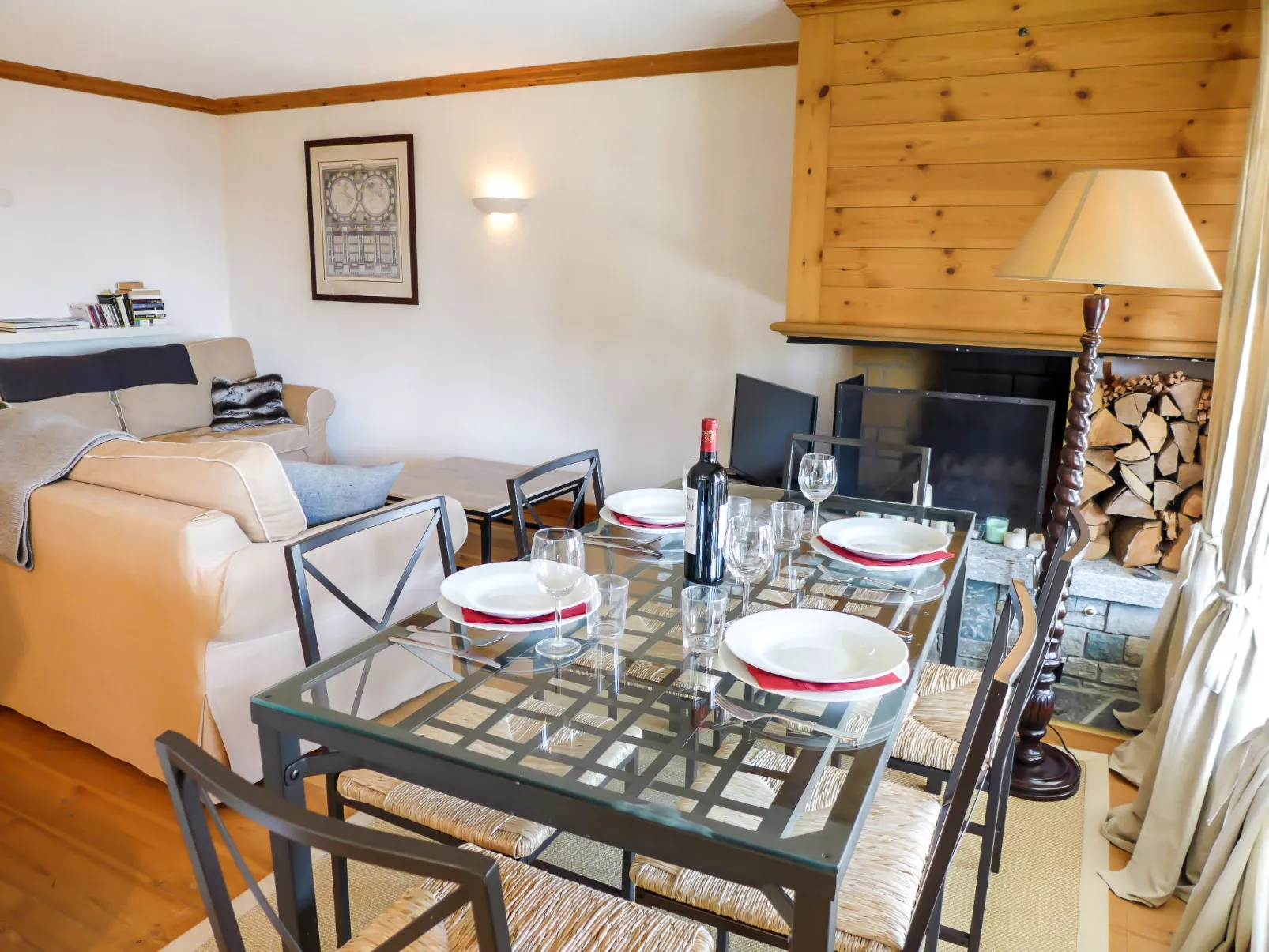Savoie 1-Inside