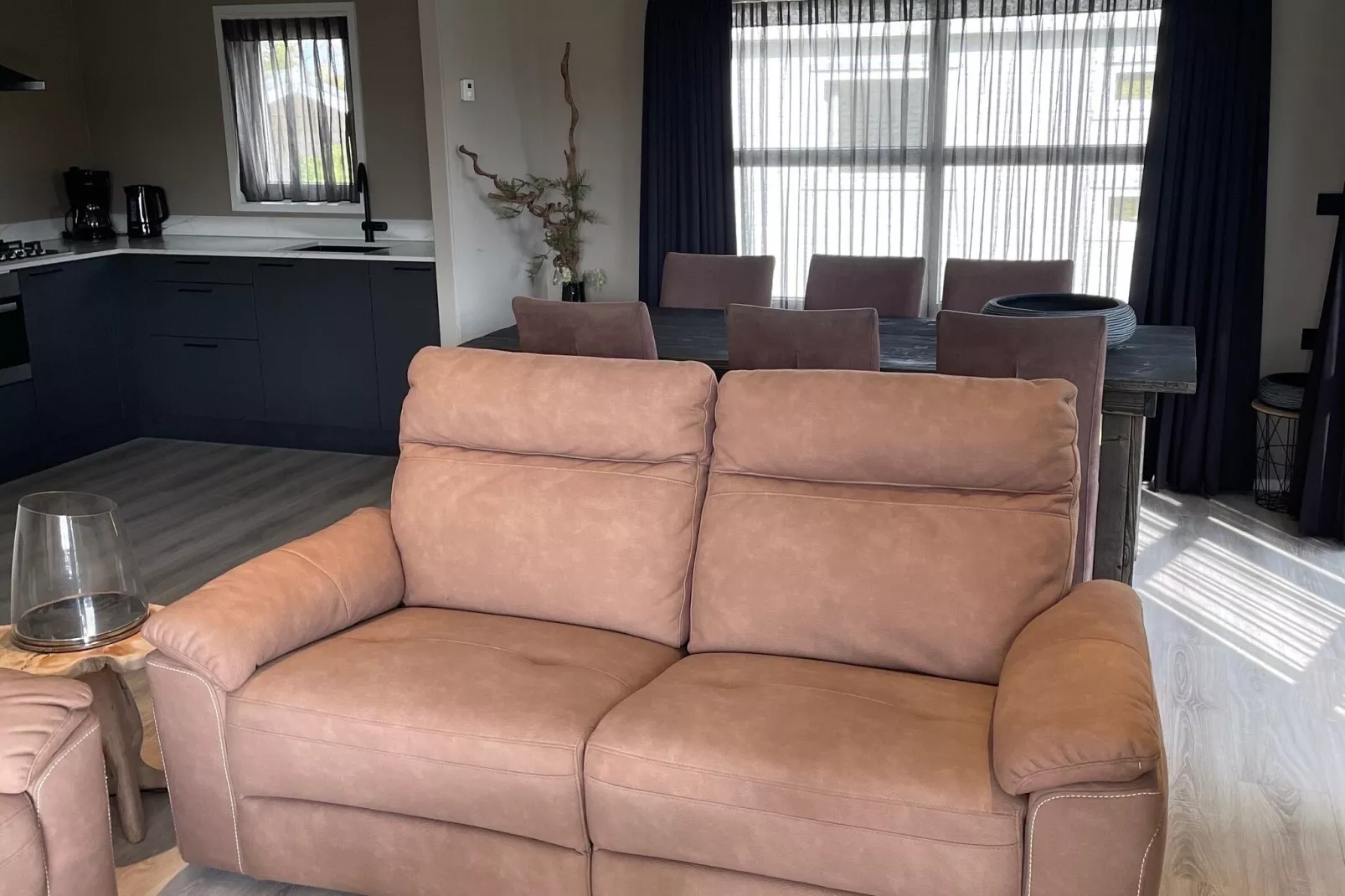 Recreatiepark Rhederlaagse Meren 7-Living room