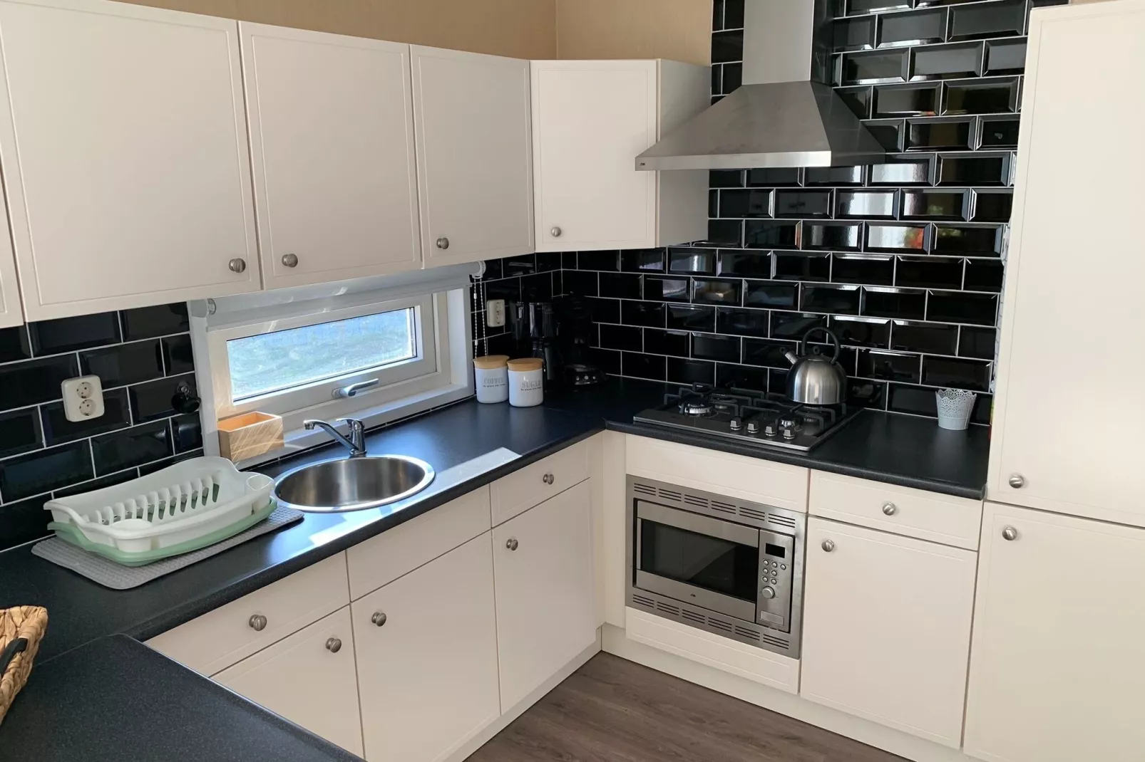 Recreatiepark Rhederlaagse Meren 7-Kitchen