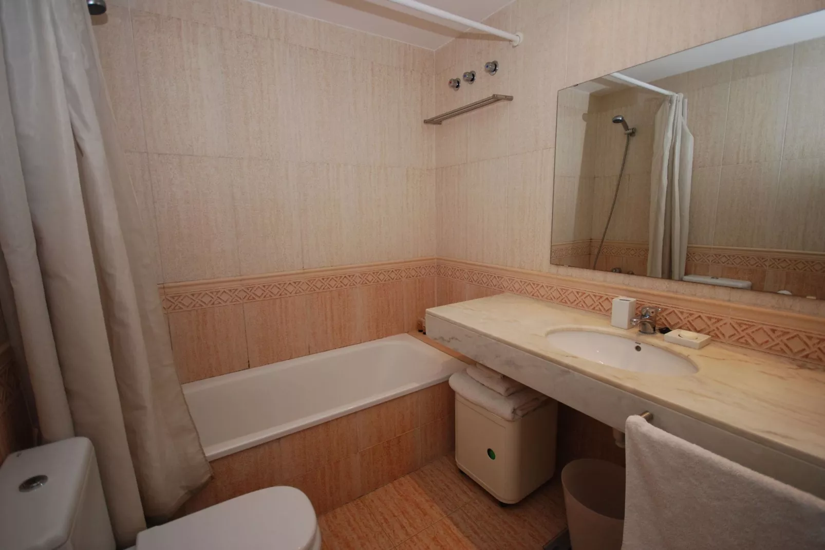 Montecarlo-Bathroom