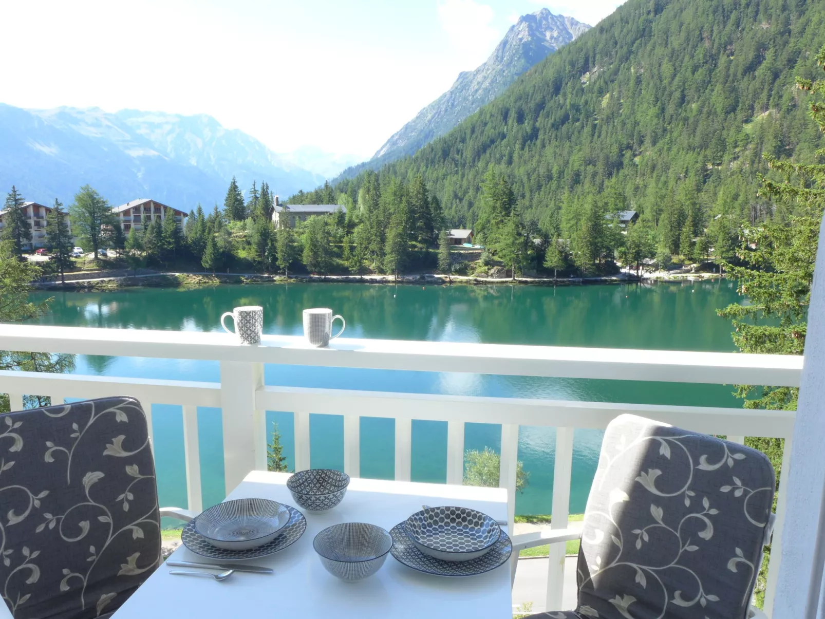 Alpes et Lac 28-Outside