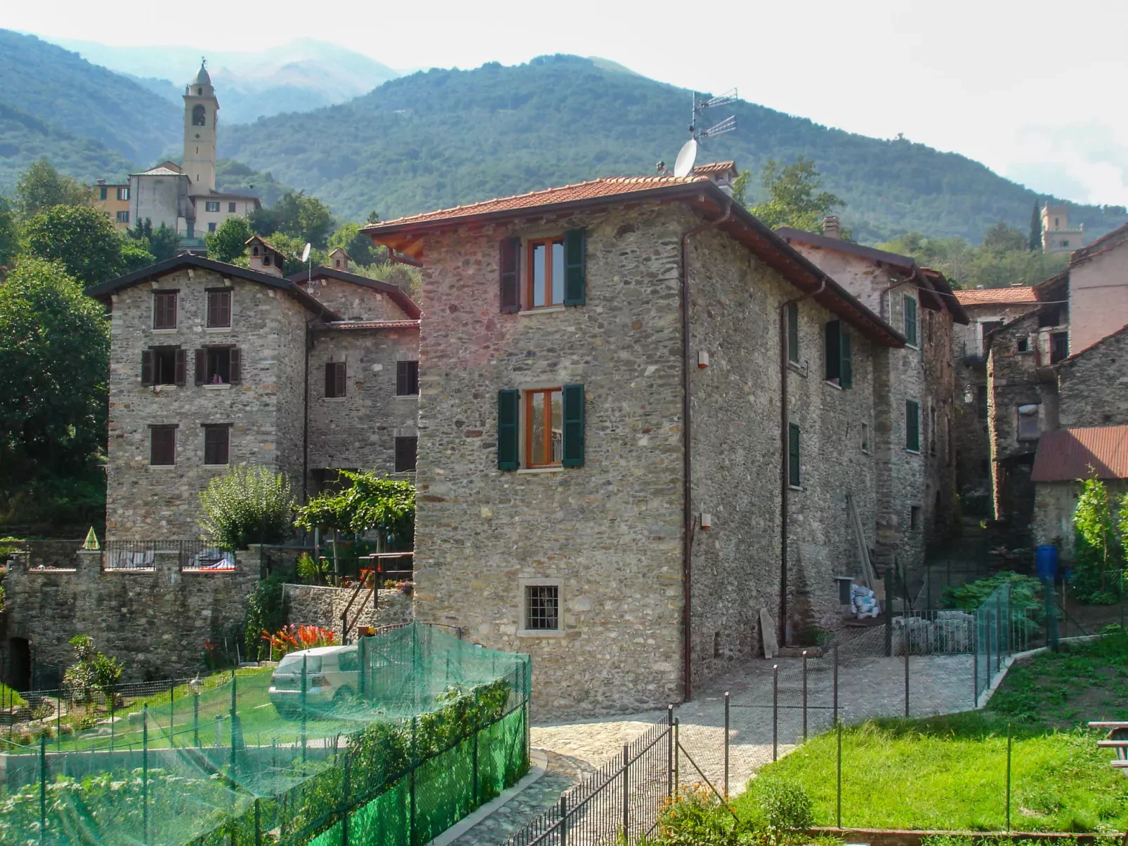 Ghiano-Outside