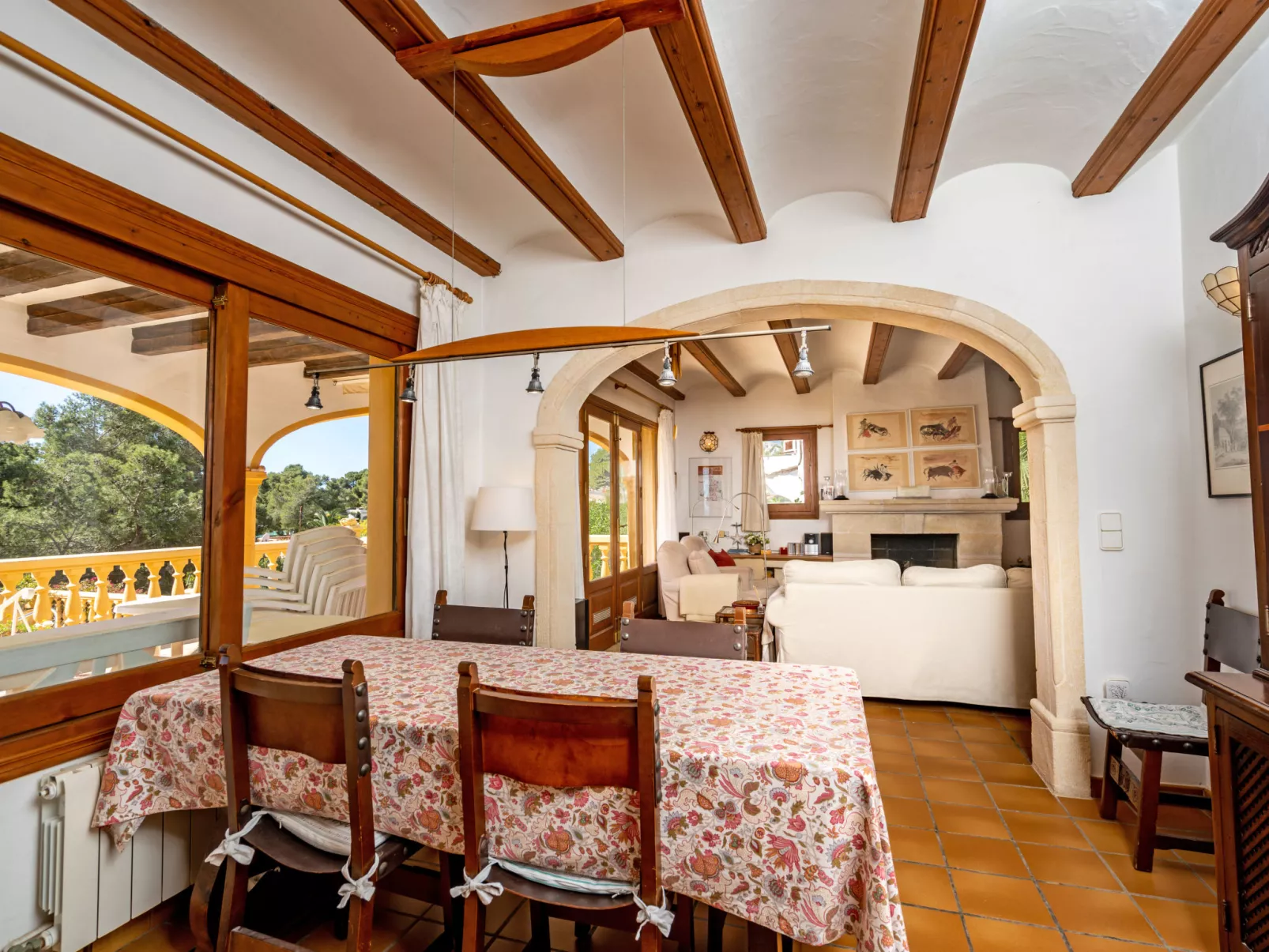Villa Casablanca-Inside