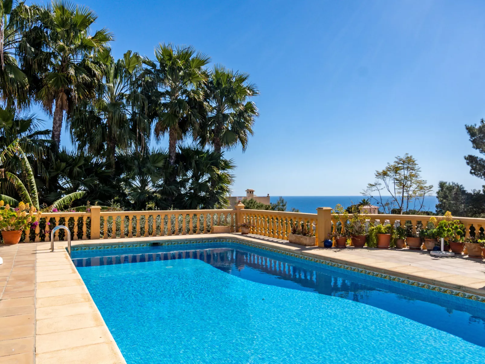 Villa Casablanca-Outside