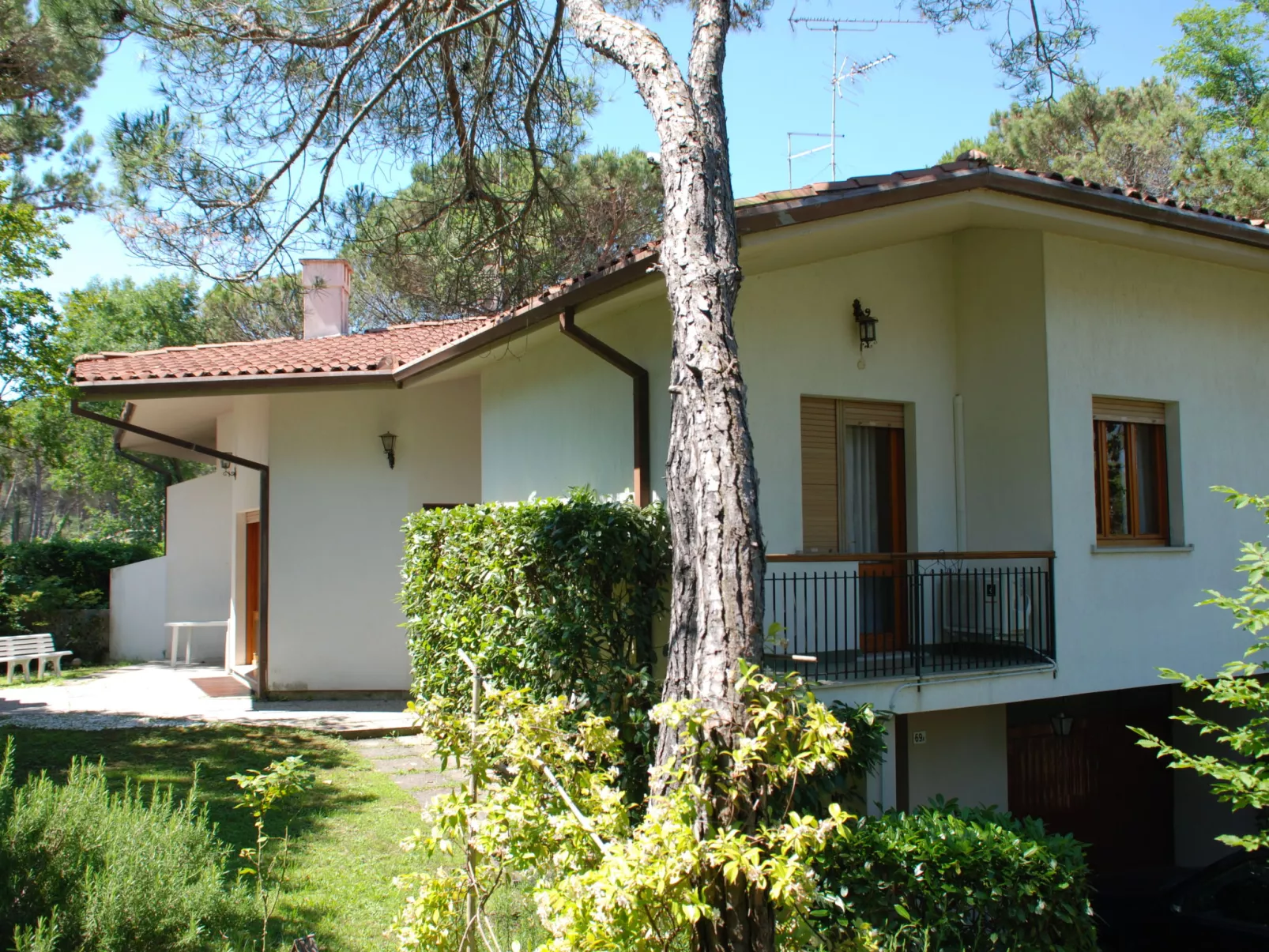 Villa Ralph-Outside