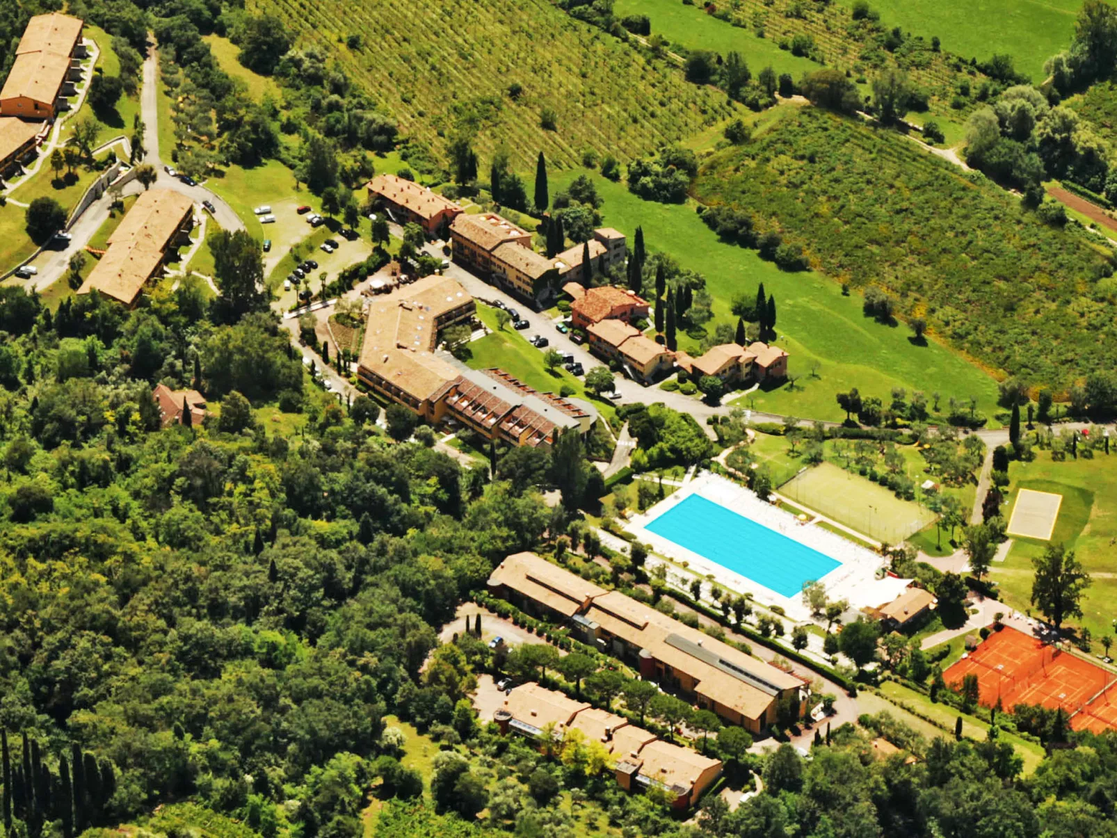Poiano Resort Appartamenti-Outside
