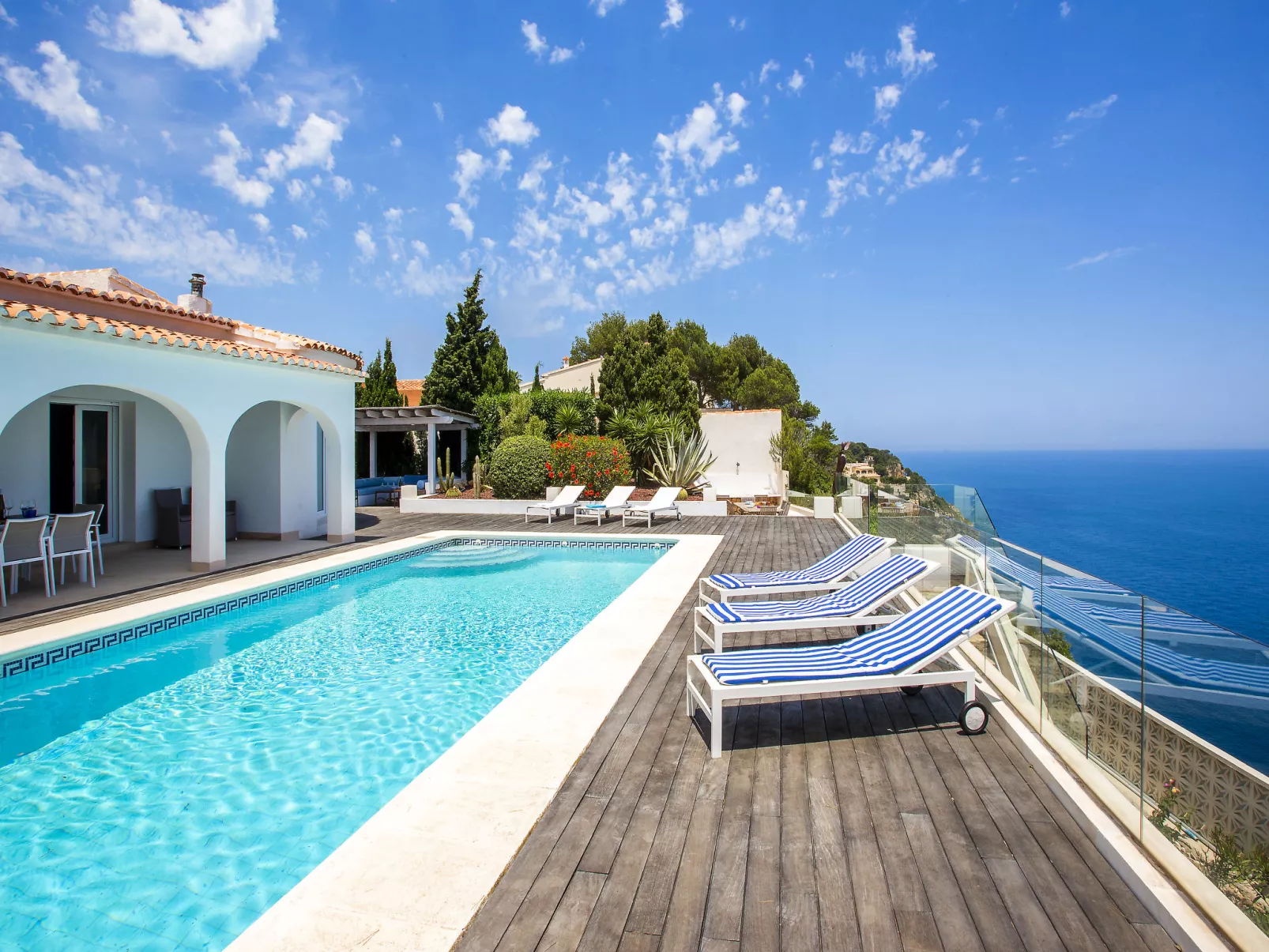 Villa Terrace sur Mer-Outside