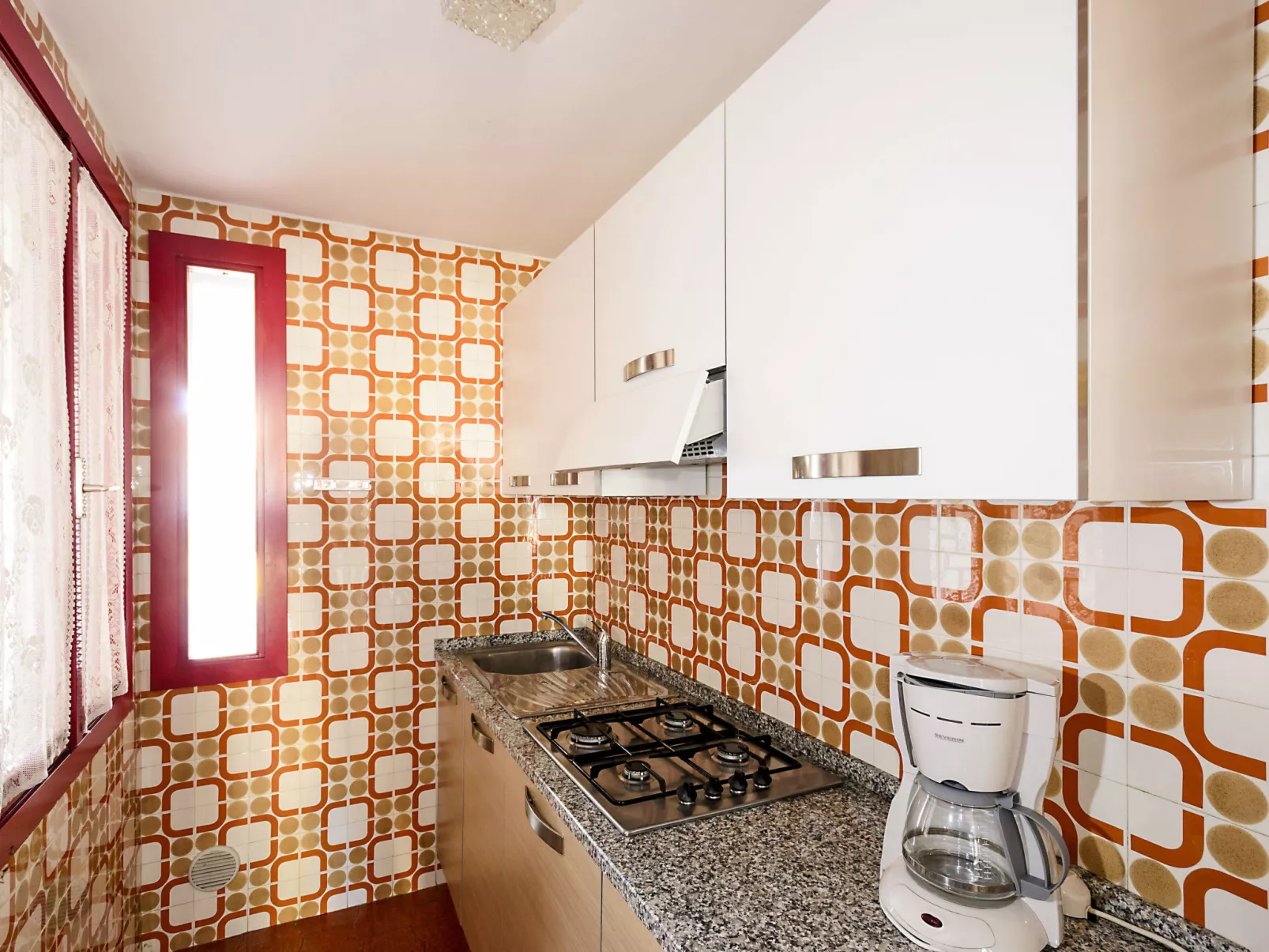 Holiday Village-Inside