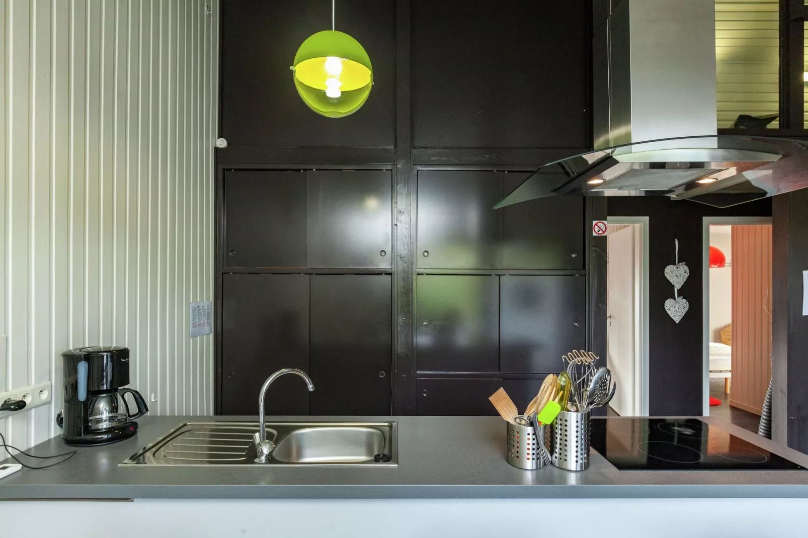 Chalet Orange-Kitchen