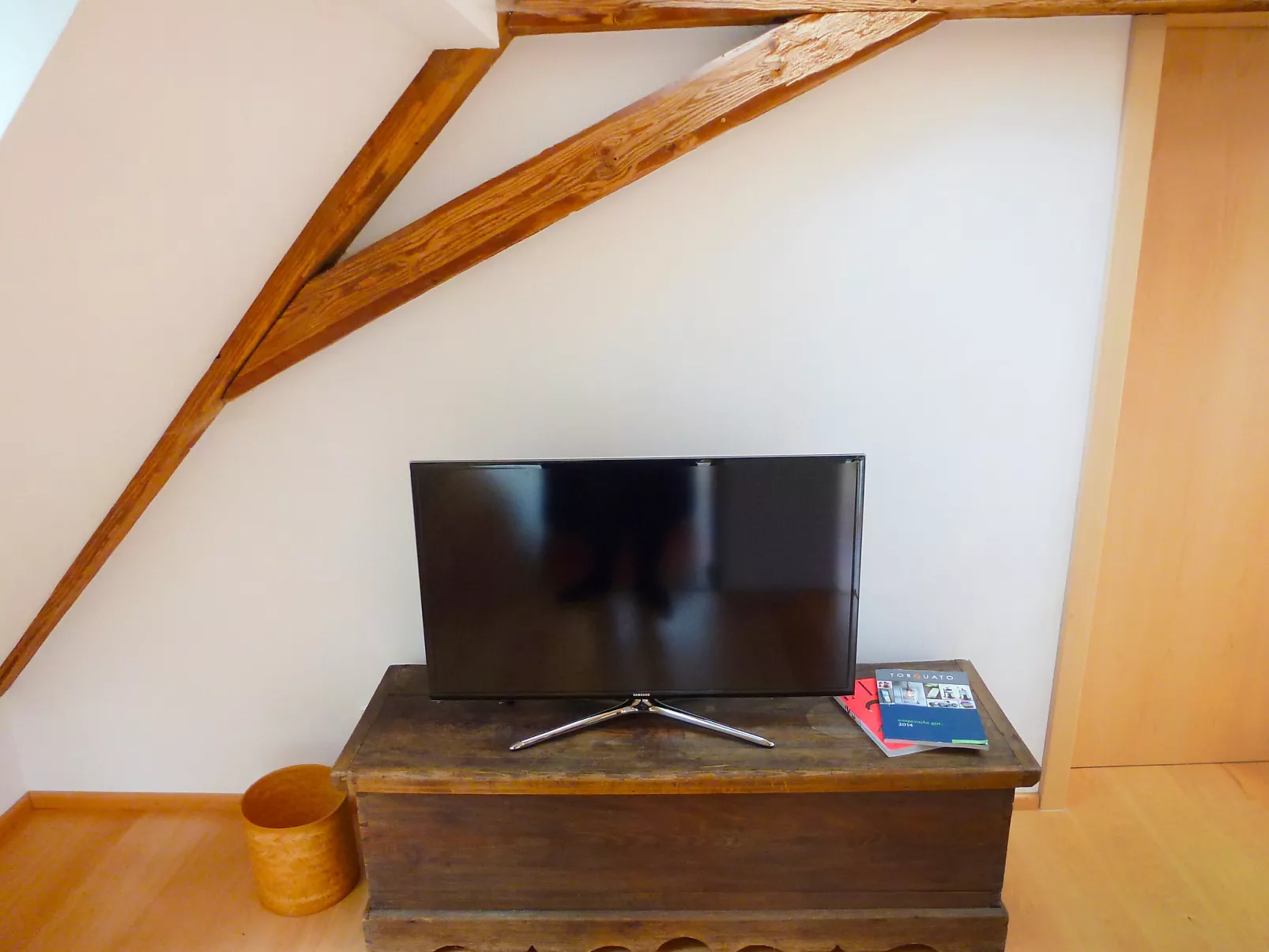 Leubach-Inside