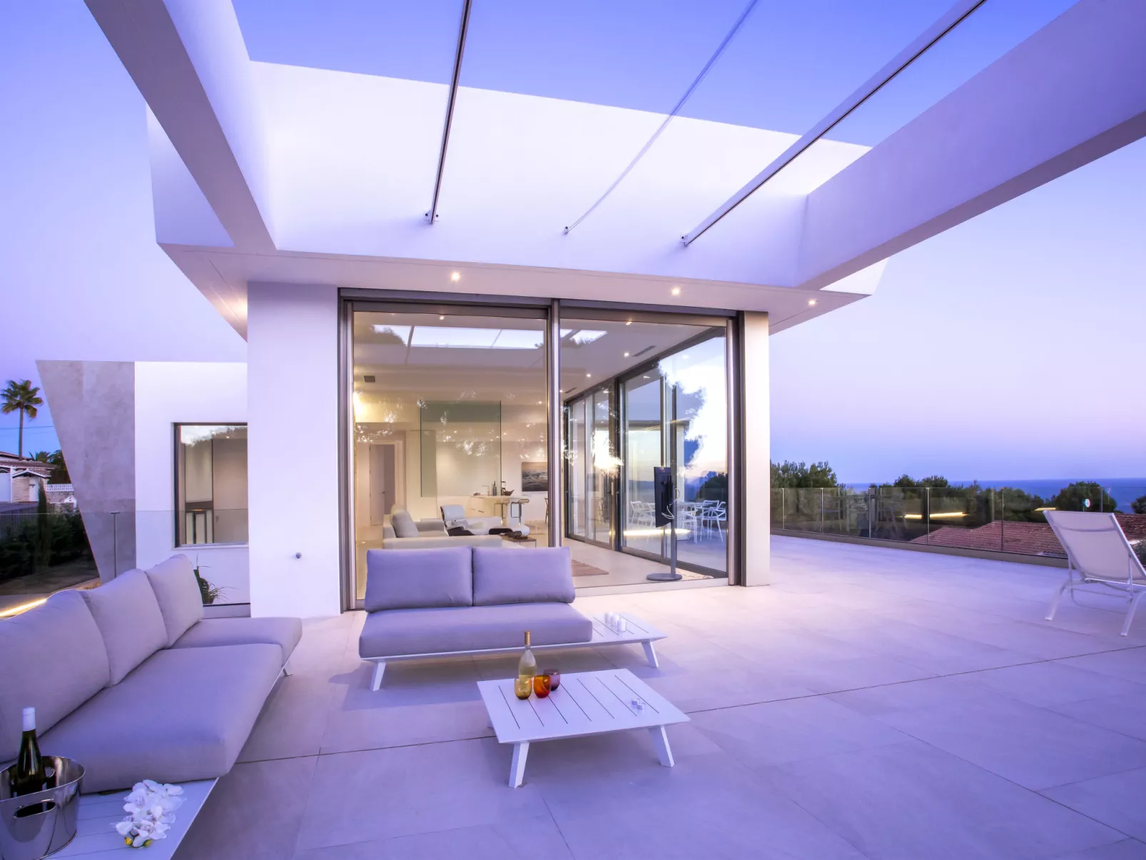 Villa Halcon al Mar-Outside