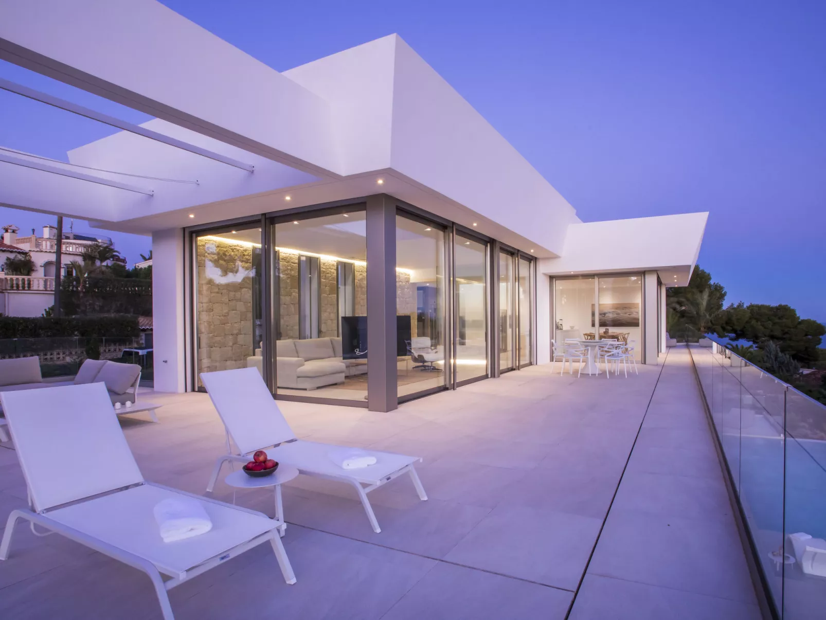 Villa Halcon al Mar-Outside