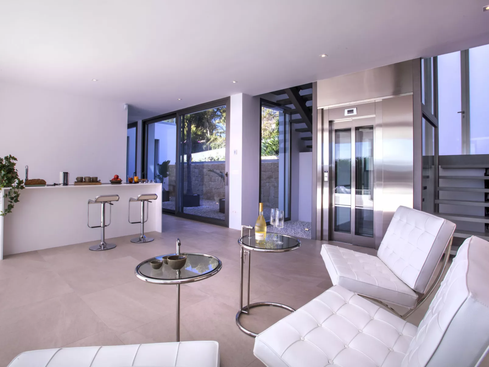 Villa Halcon al Mar-Inside