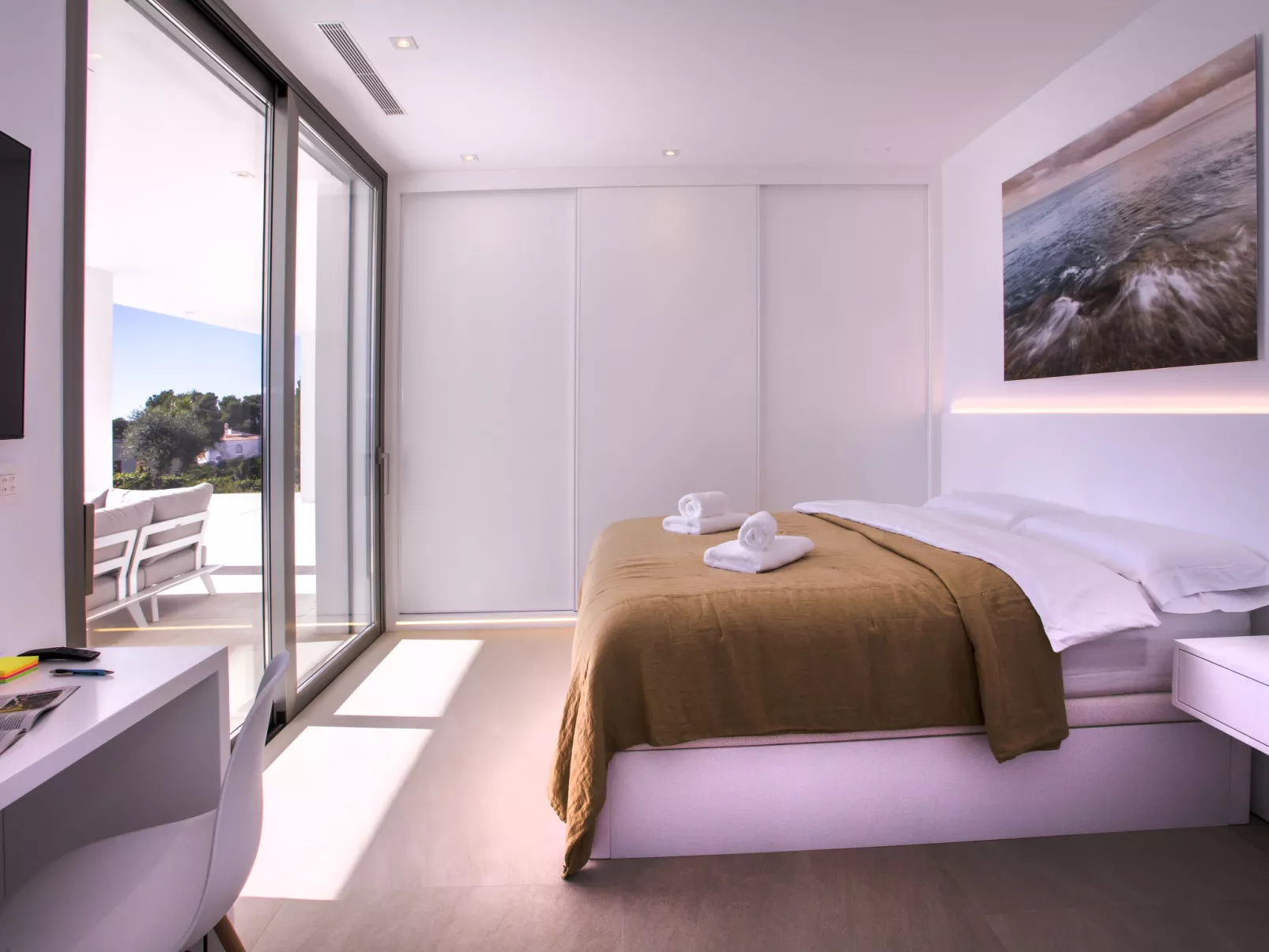 Villa Halcon al Mar-Inside