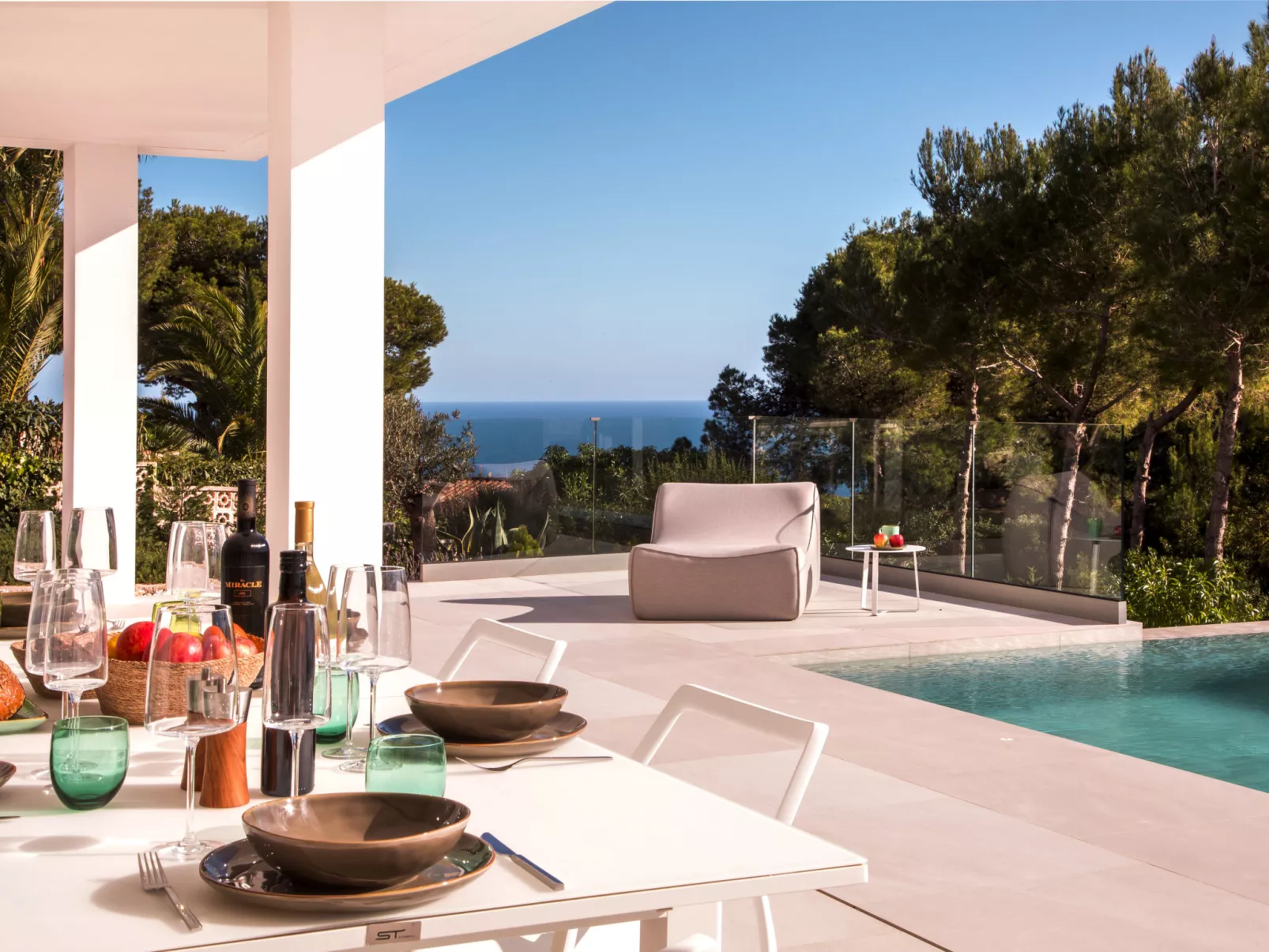 Villa Halcon al Mar-Outside