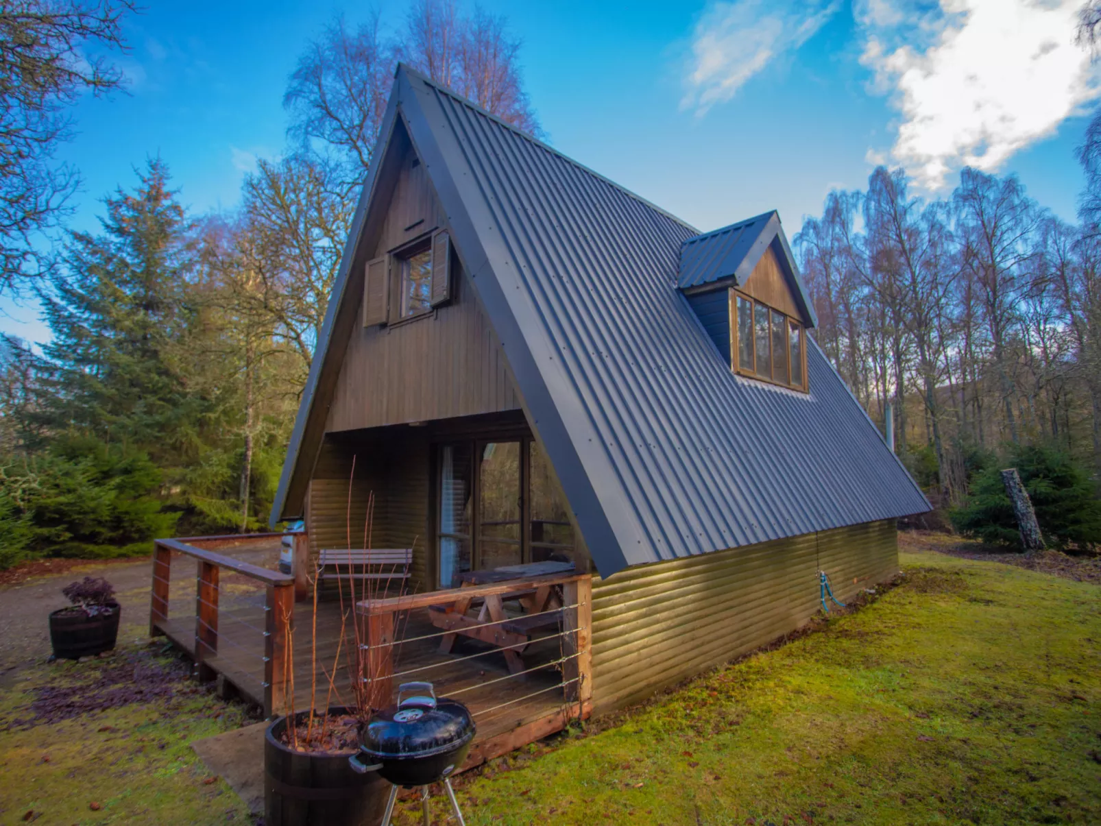 Rowan Cottage-Outside