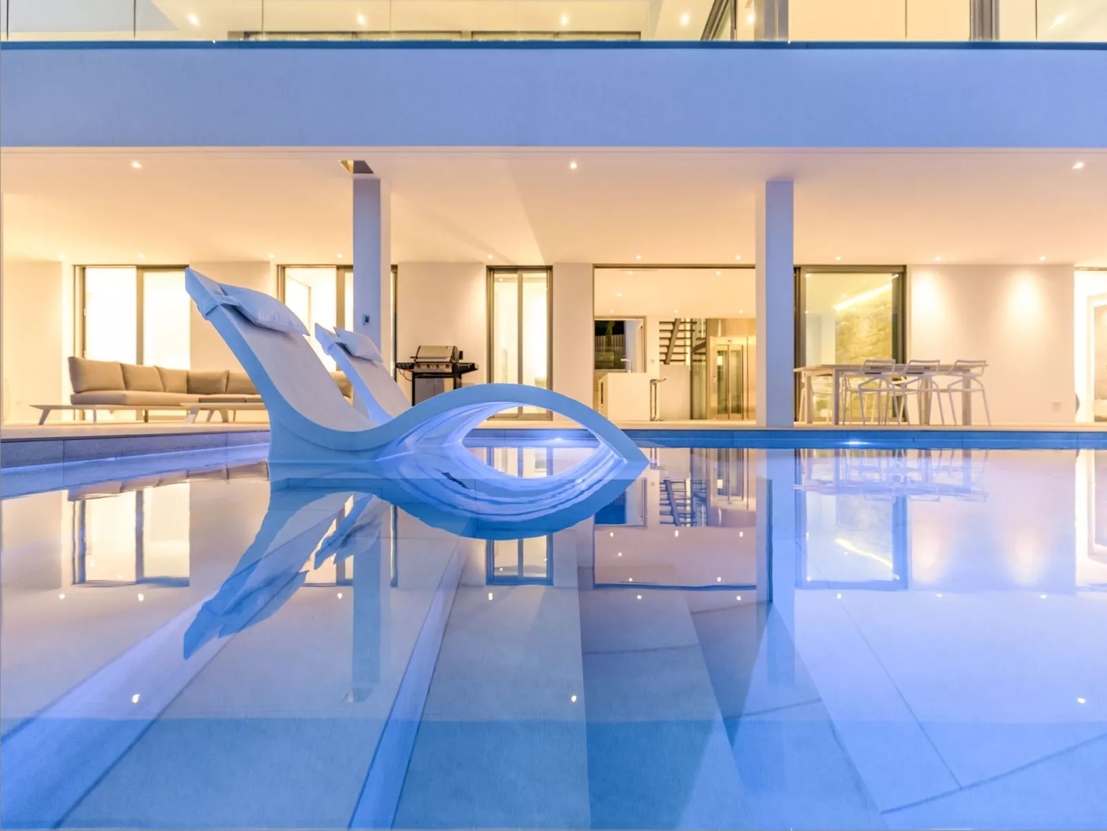 Villa Halcon al Mar-Outside