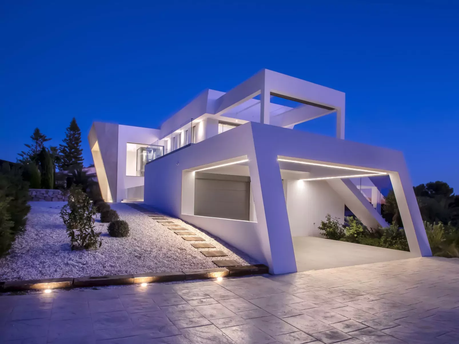 Villa Halcon al Mar-Outside