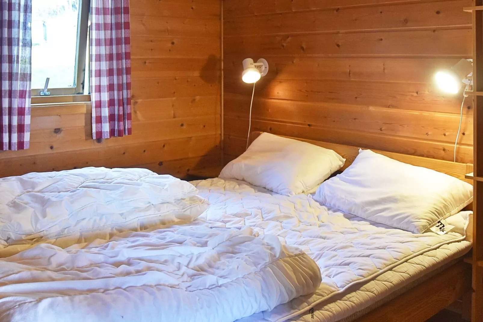 6 person holiday home in Bud-By Traum-Indoor