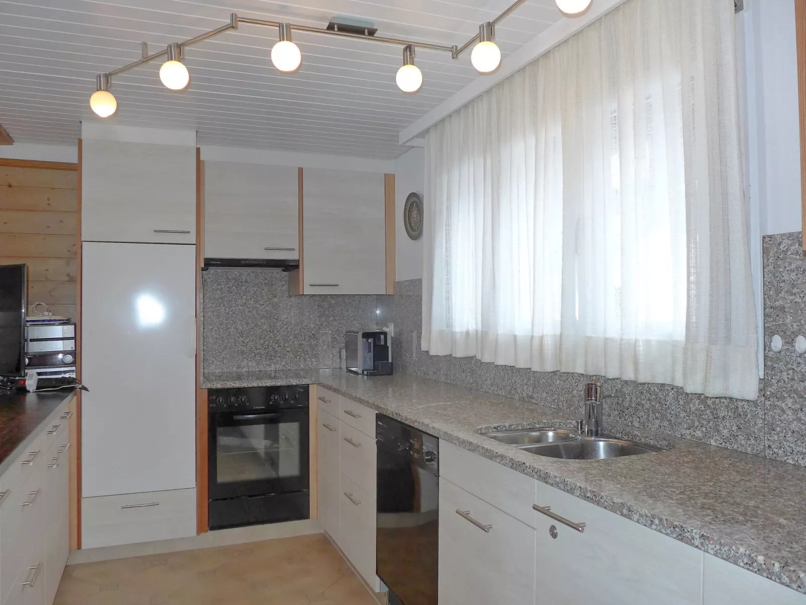 Chalet Almis 5-Inside