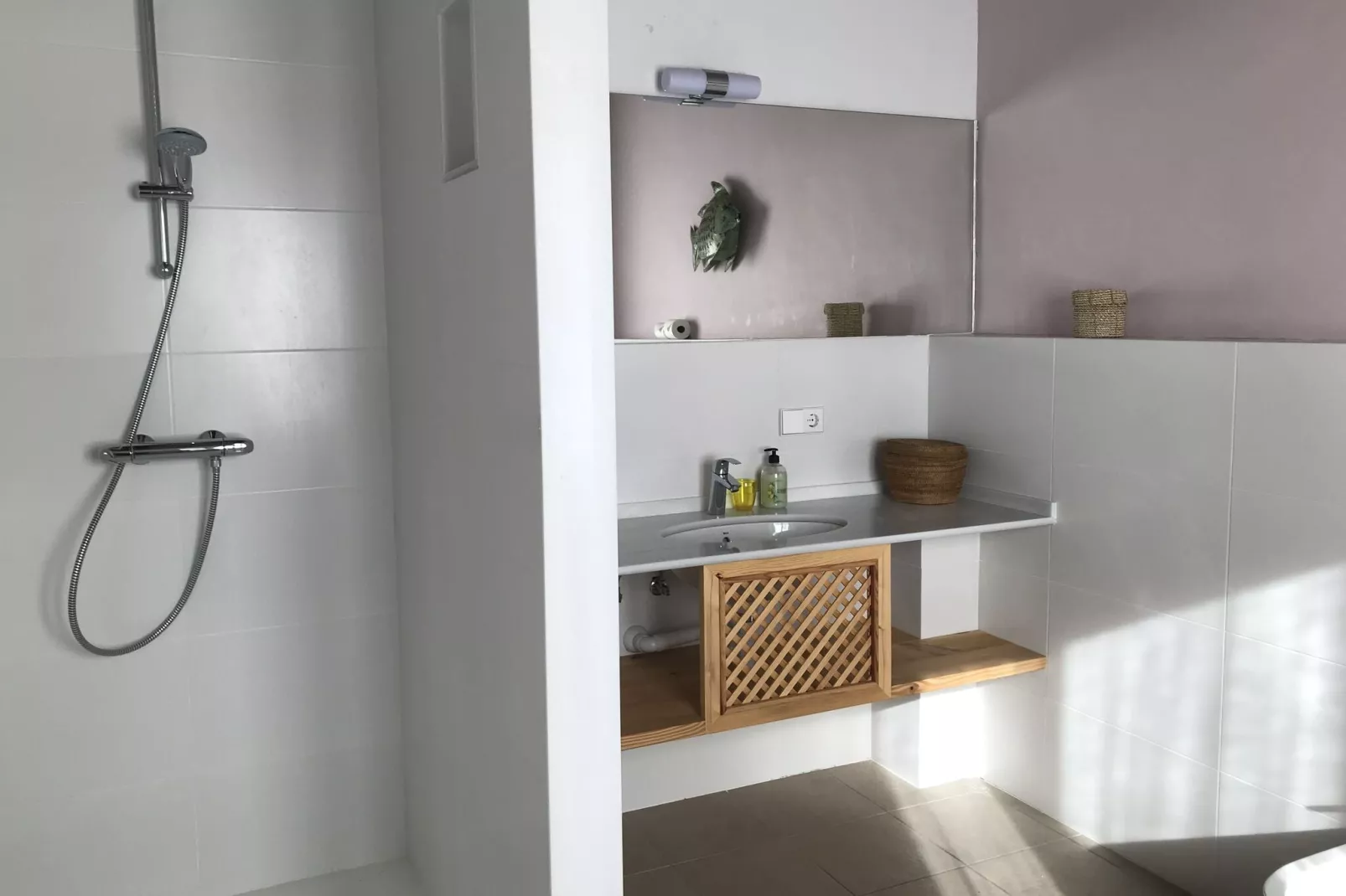 Finca GuiMar-Bathroom