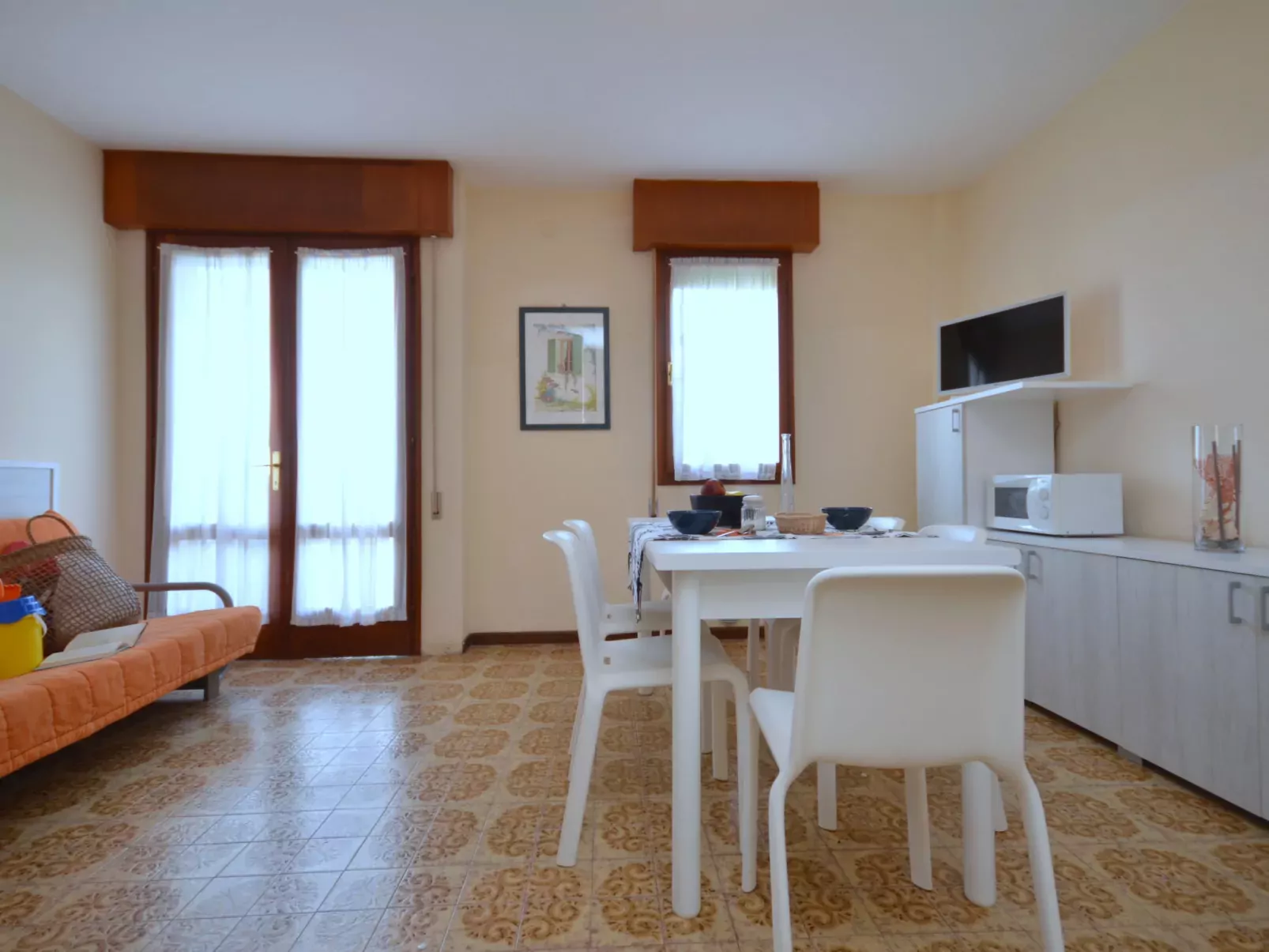 Torre Panorama-Inside