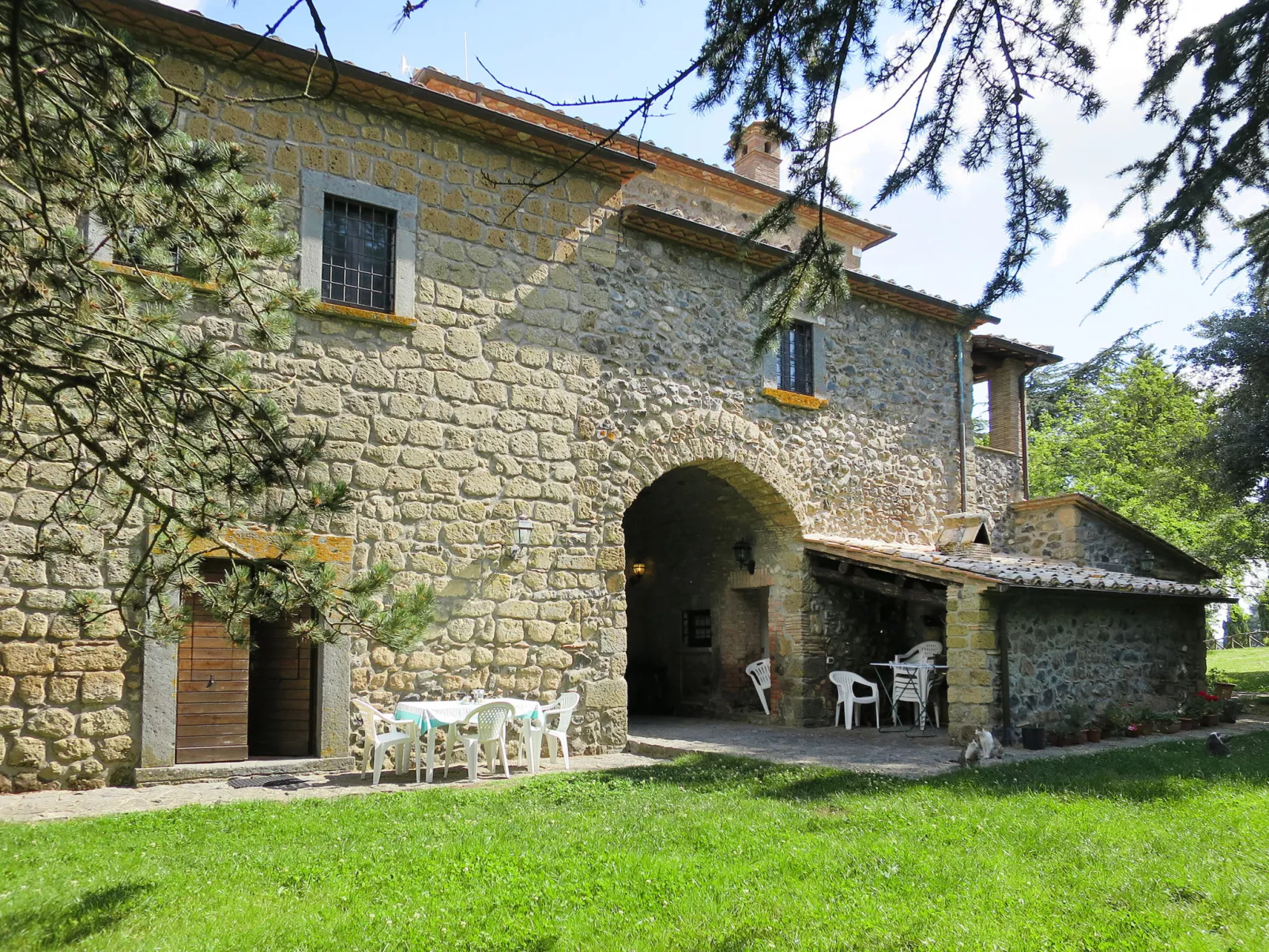 La Capraccia-Dehors