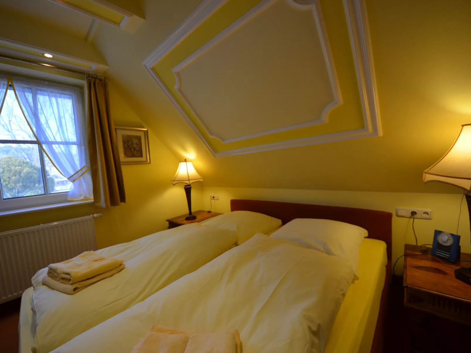 Kirchhaus-Inside