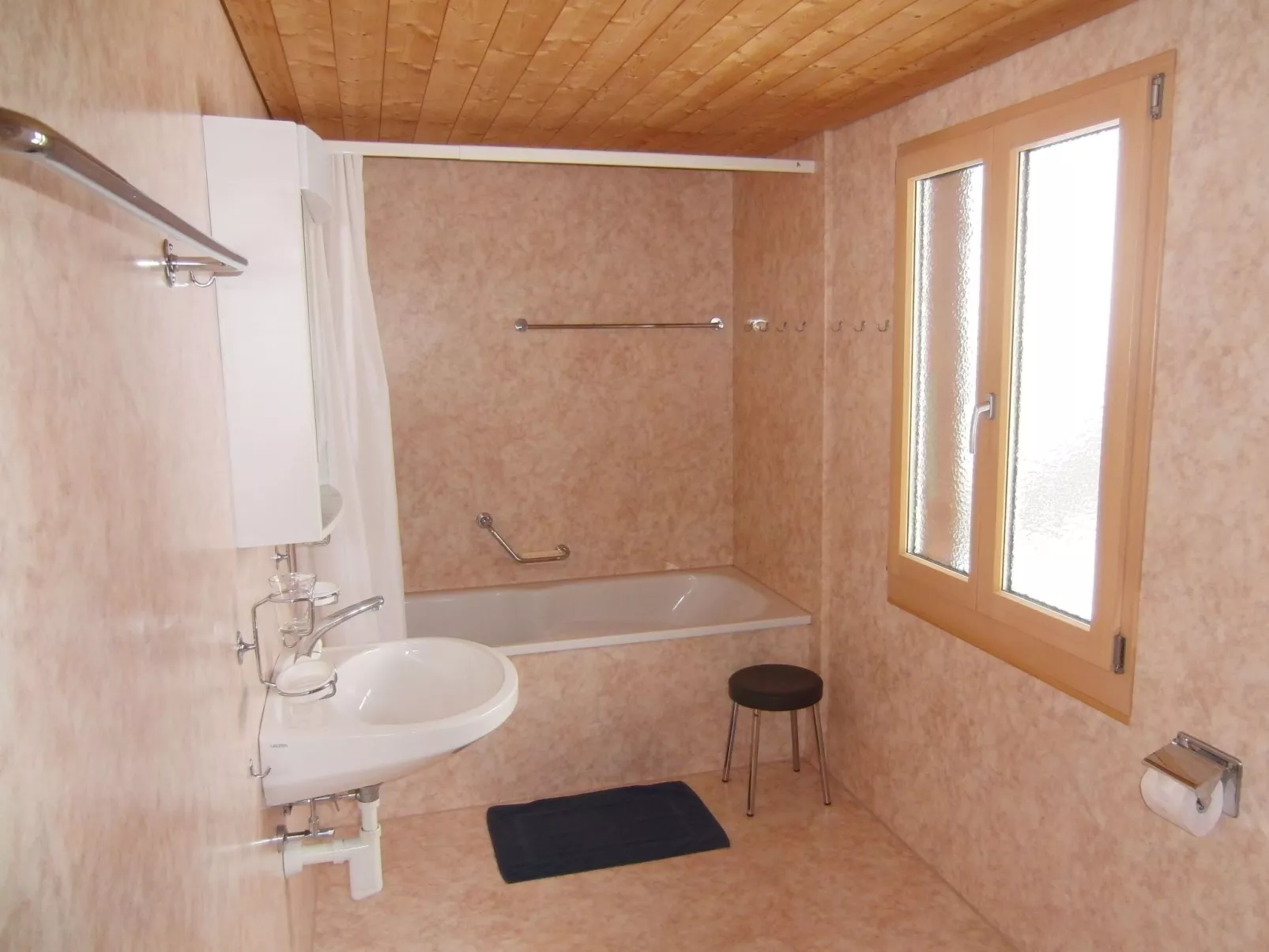 Chalet Pitschun-Inside