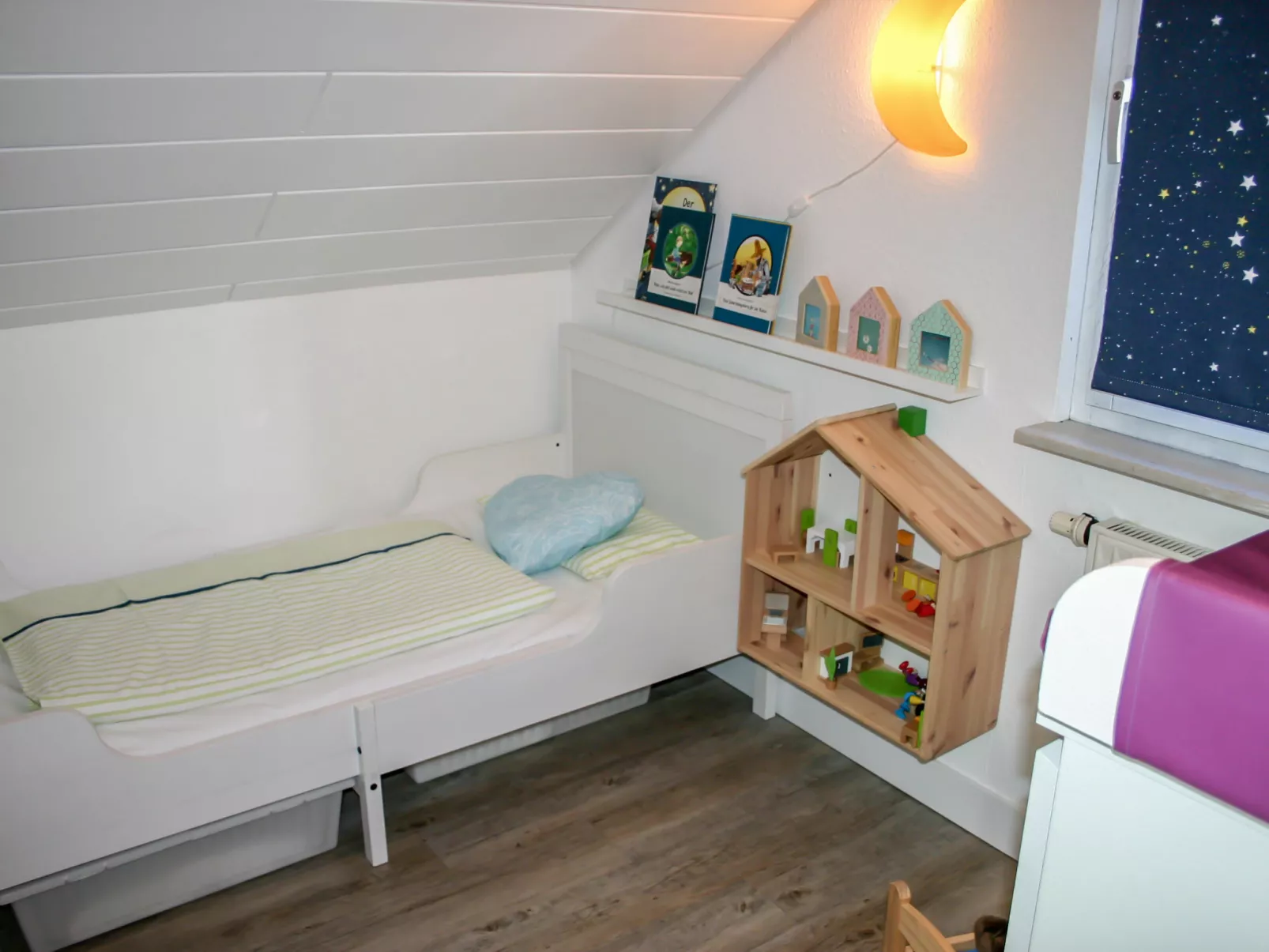Dorf 4/Haus 10-Drinnen