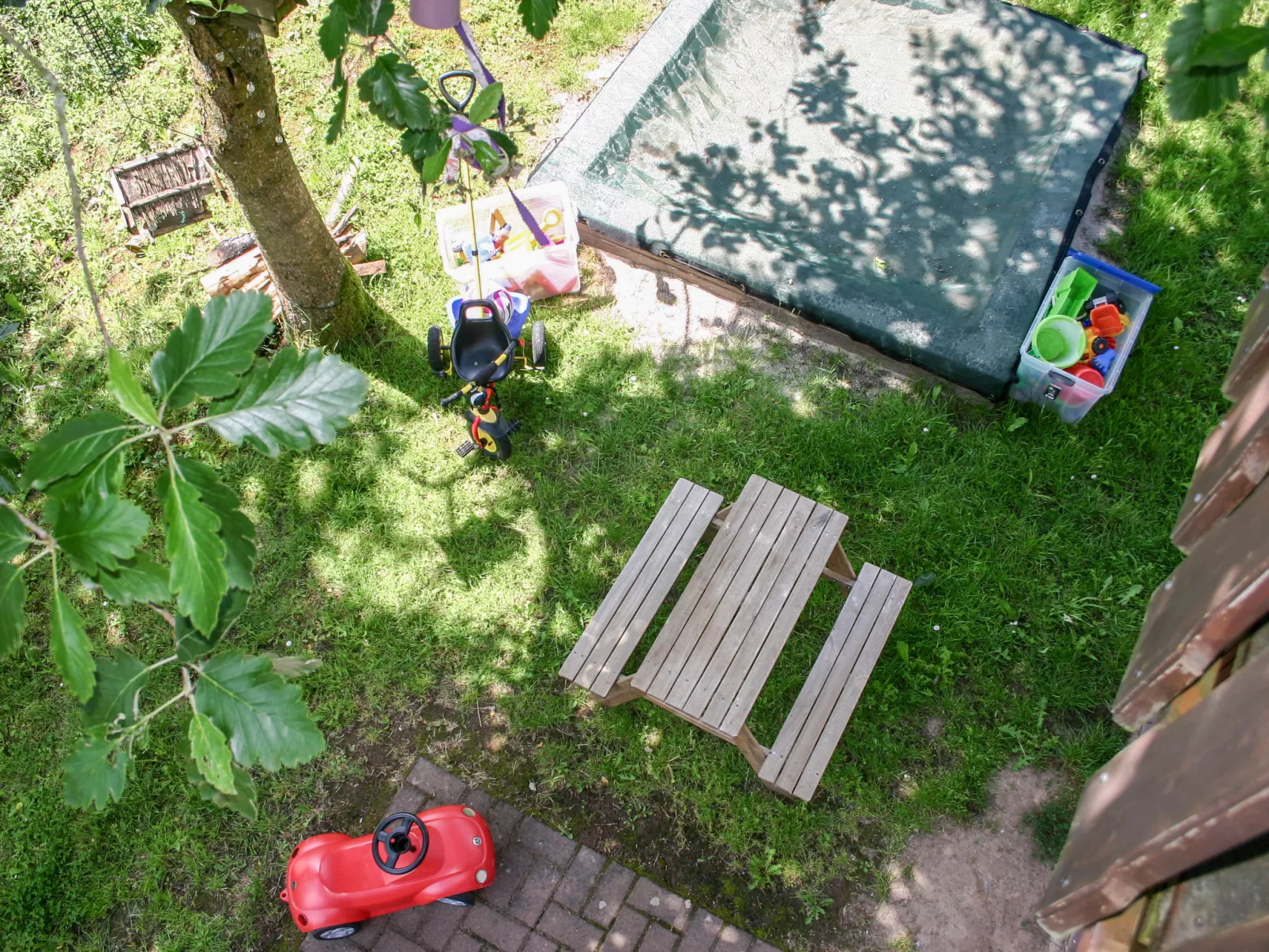 Dorf 4/Haus 10-Drinnen