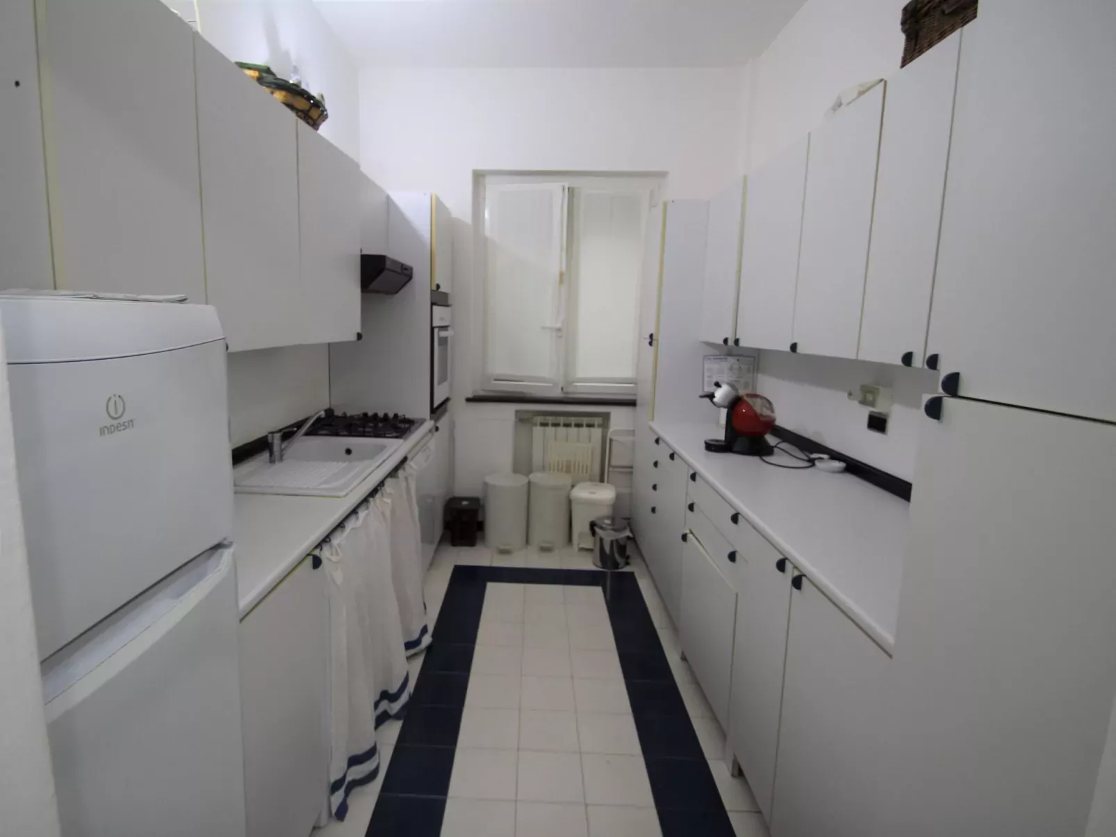 Apt 3-Dedans