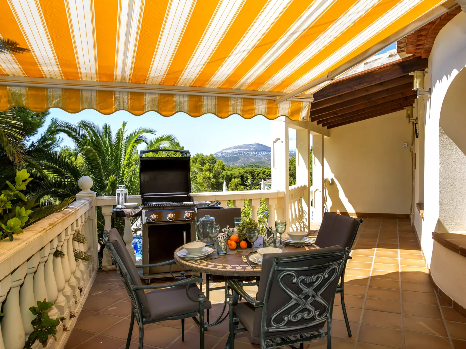 Villa La Tahona-Outside
