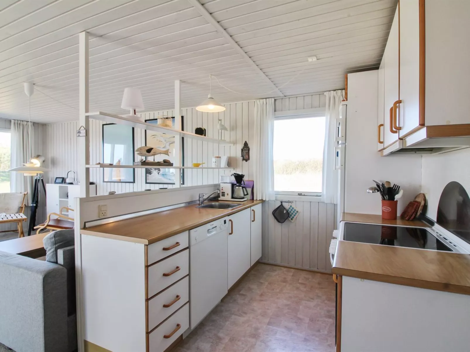 "Steffenie" - 400m from the sea-Inside