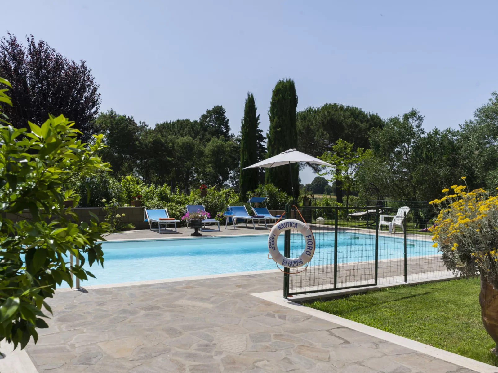 Borgo Sacramento-Outside