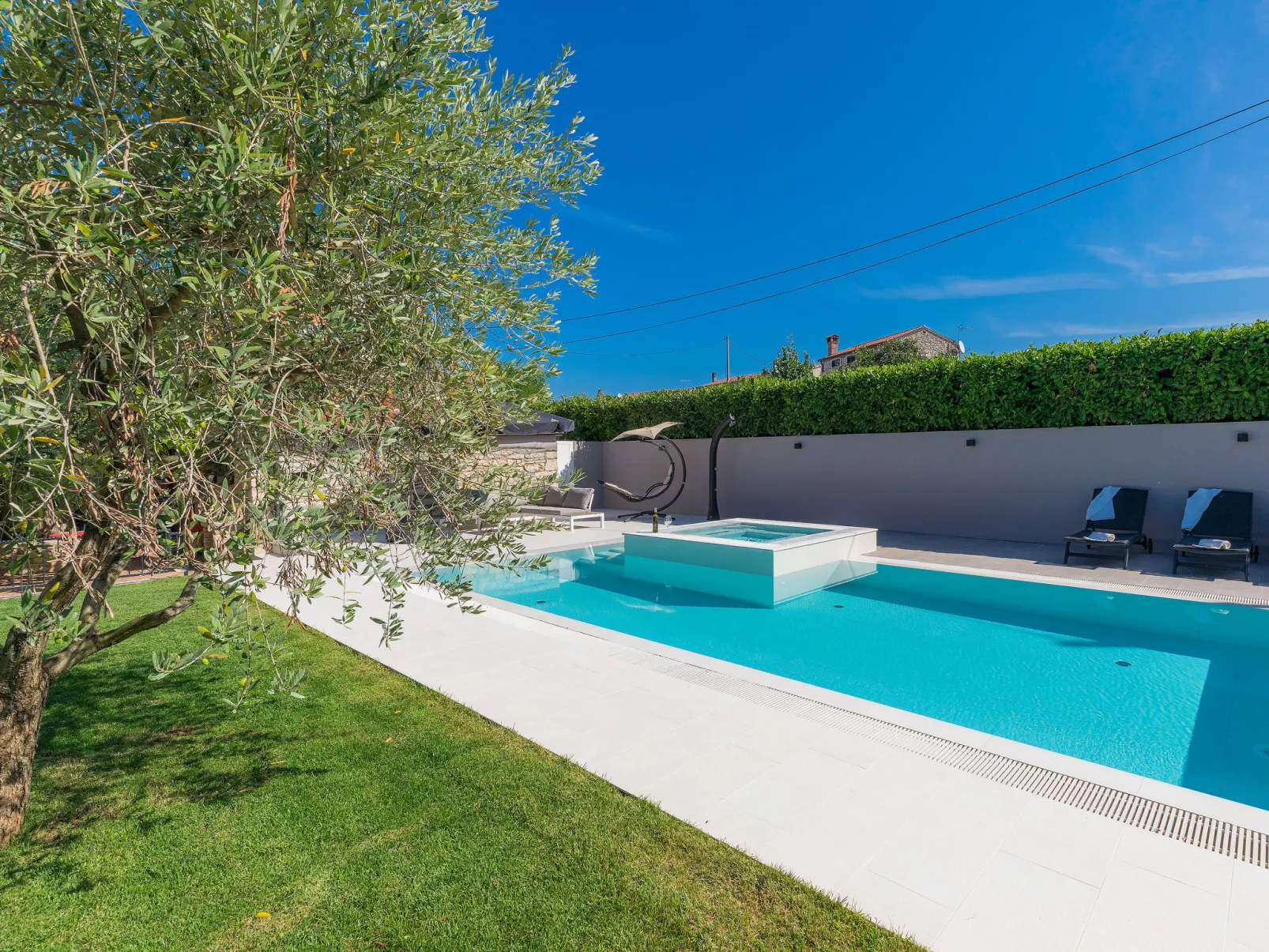 Villa Mala-Outside