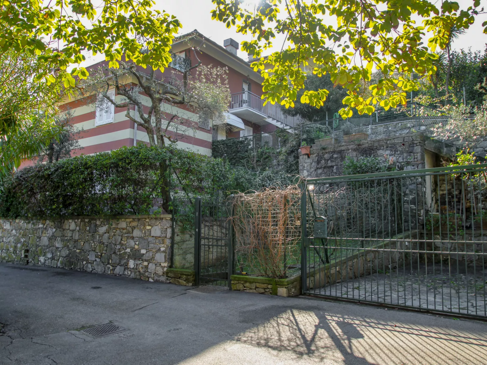 Il Pigno-Outside