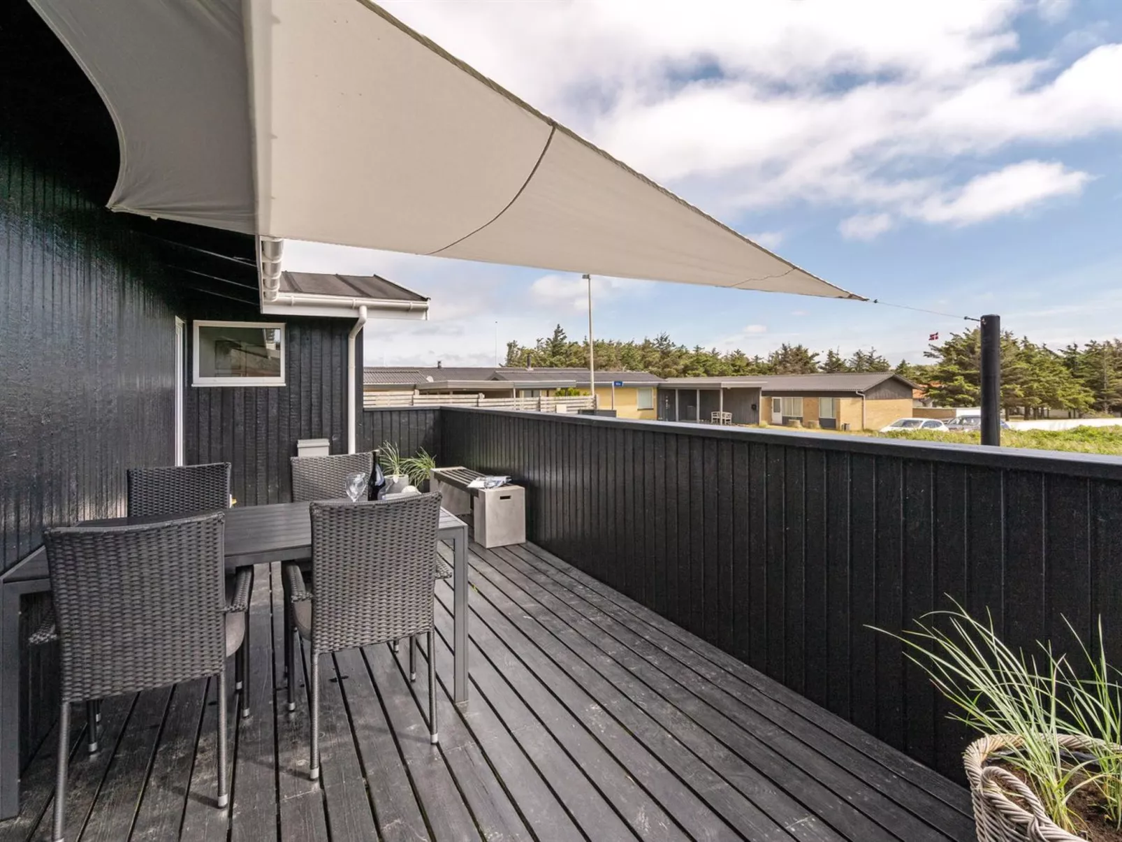 "Kiina" - 100m from the sea-Dehors